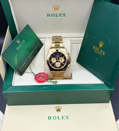 Daytona Yelloow Gold Black Dial Champagne Chronographs 40mm