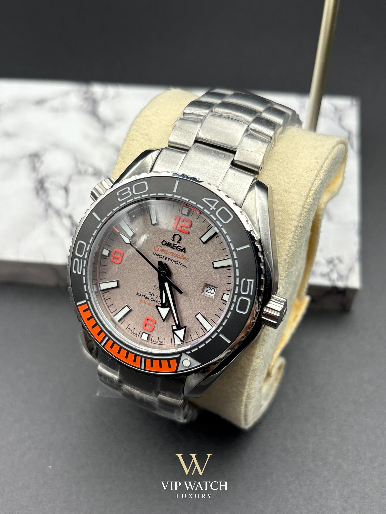 OMEGA SEAMASTER PLANET OCEAN