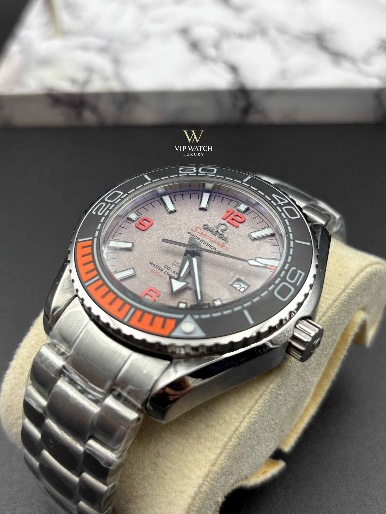 OMEGA SEAMASTER PLANET OCEAN