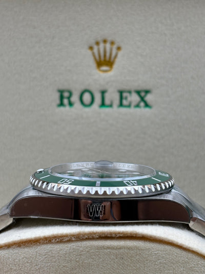 SUBMARINER SS BLACK COLLECTOR GREEN CERAMIC BEZEL 41MM CLONE