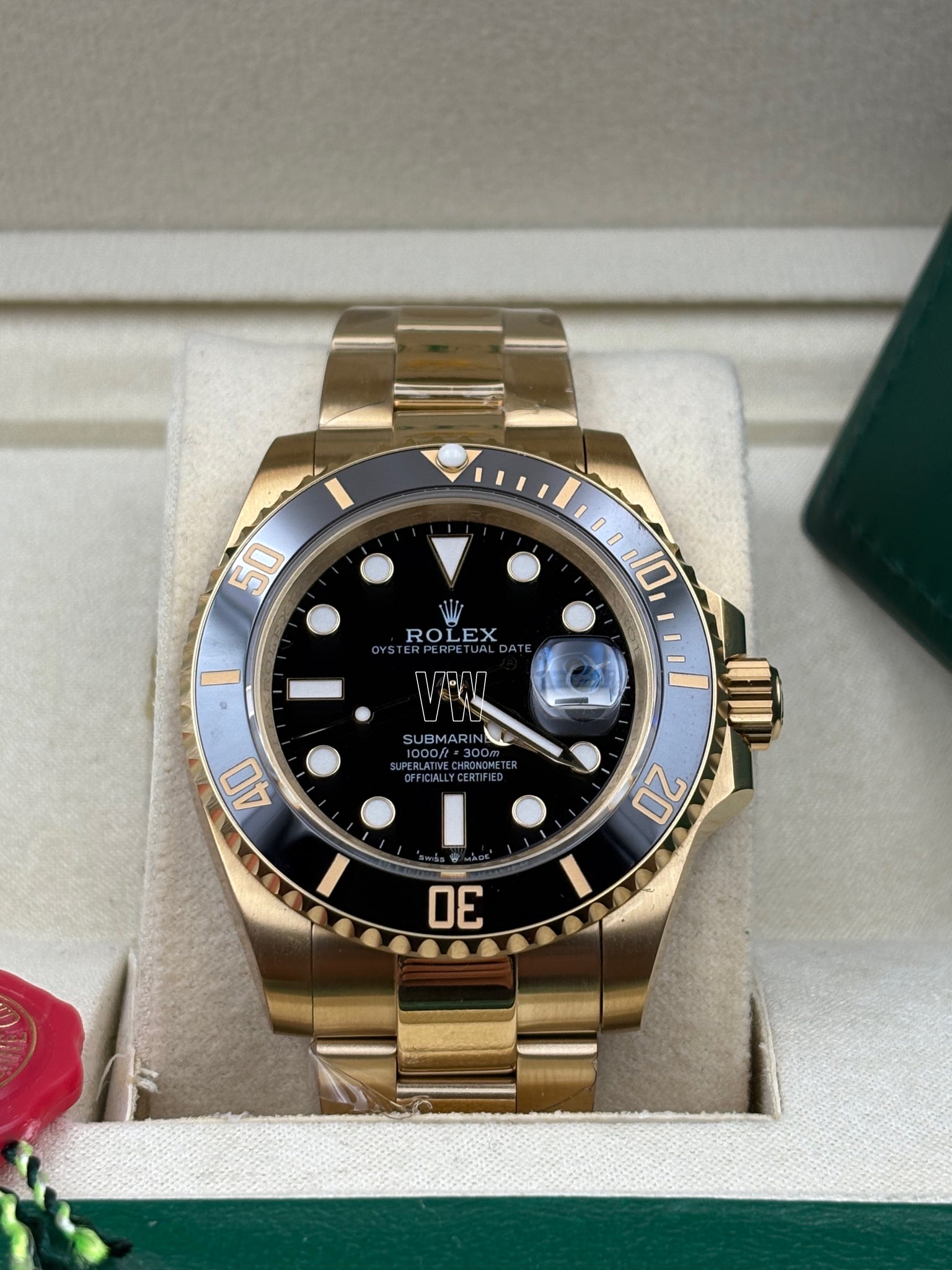 SUBMARINER GOLD BLACK DIAL CERAMIC BEZEL 40MM CLONE