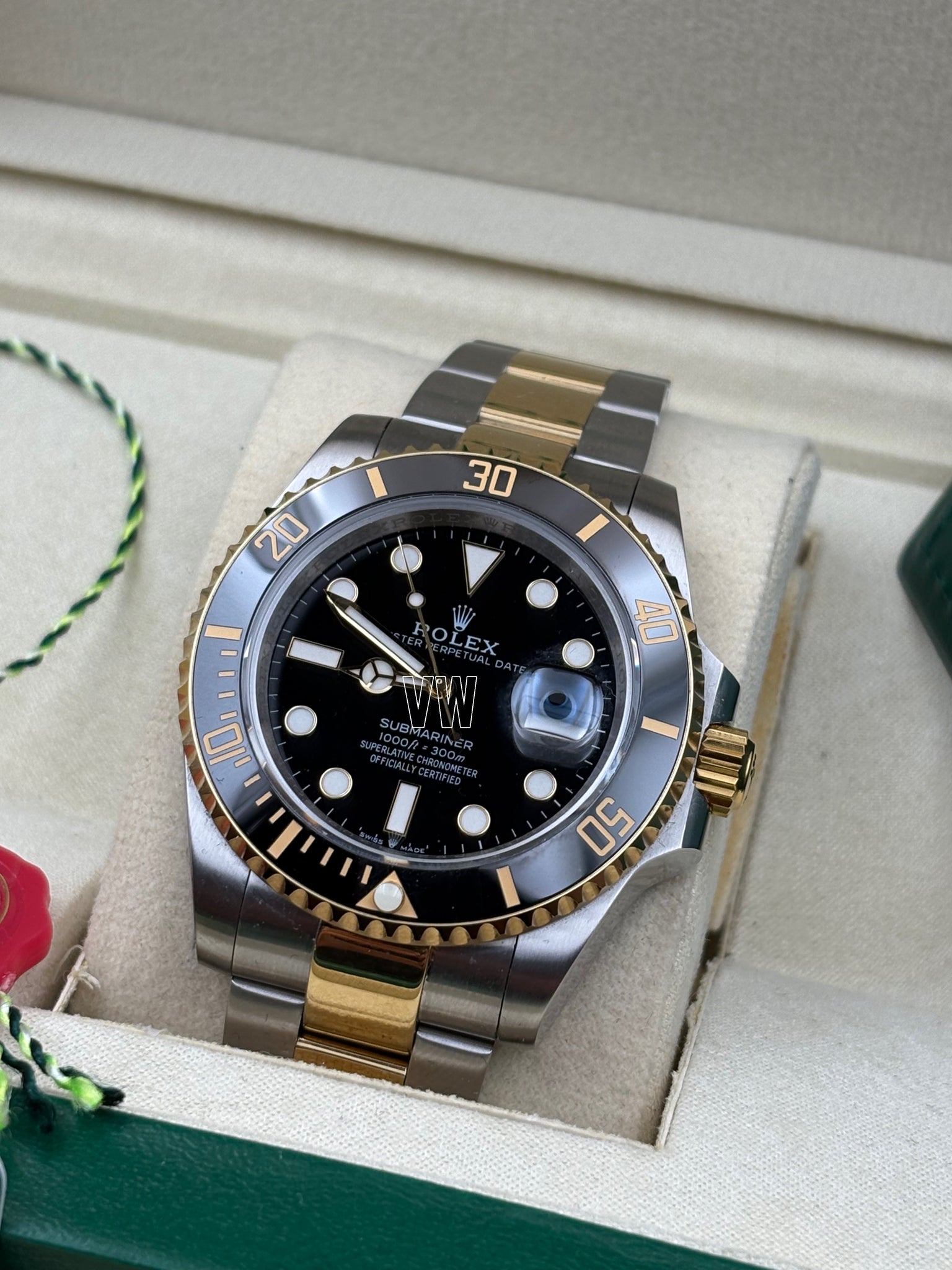 Submariner 2-Tone Black Dial 40mm