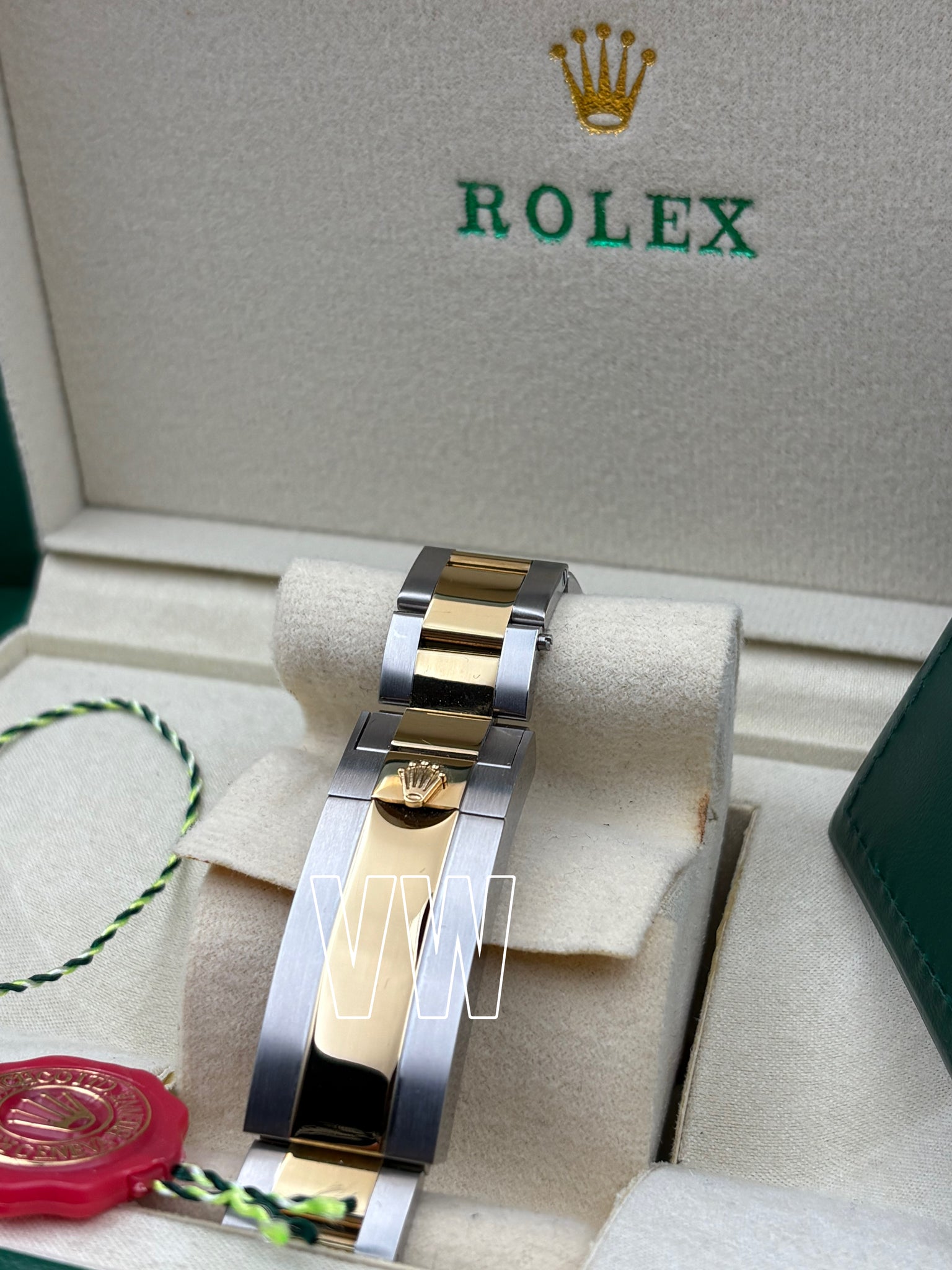 Submariner 2-Tone Black Dial 40mm