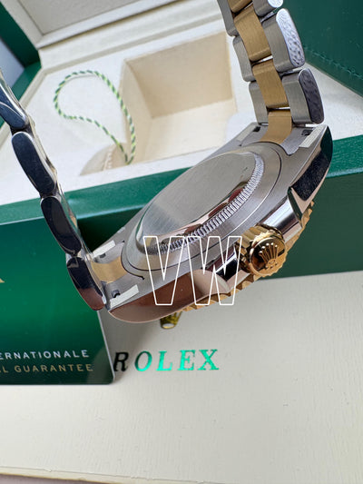 Submariner 2-Tone Black Dial 40mm