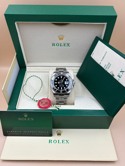 SUBMARINER DATE SS BLACK CERAMIC BEZEL 41MM CLONE