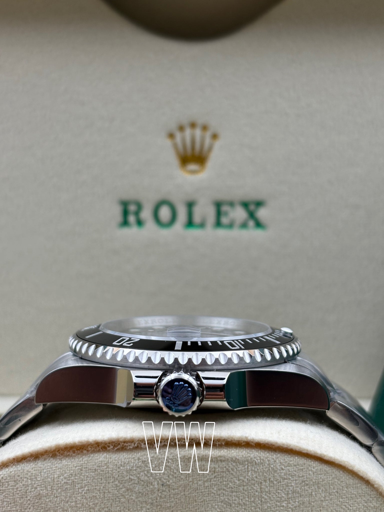 SUBMARINER DATE SS BLACK CERAMIC BEZEL 41MM CLONE