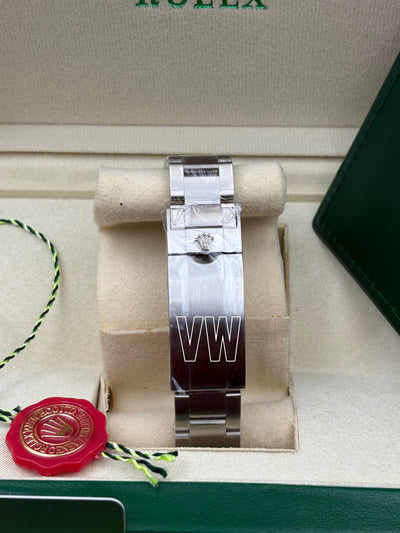 SUBMARINER DATE SS BLACK CERAMIC BEZEL 41MM CLONE