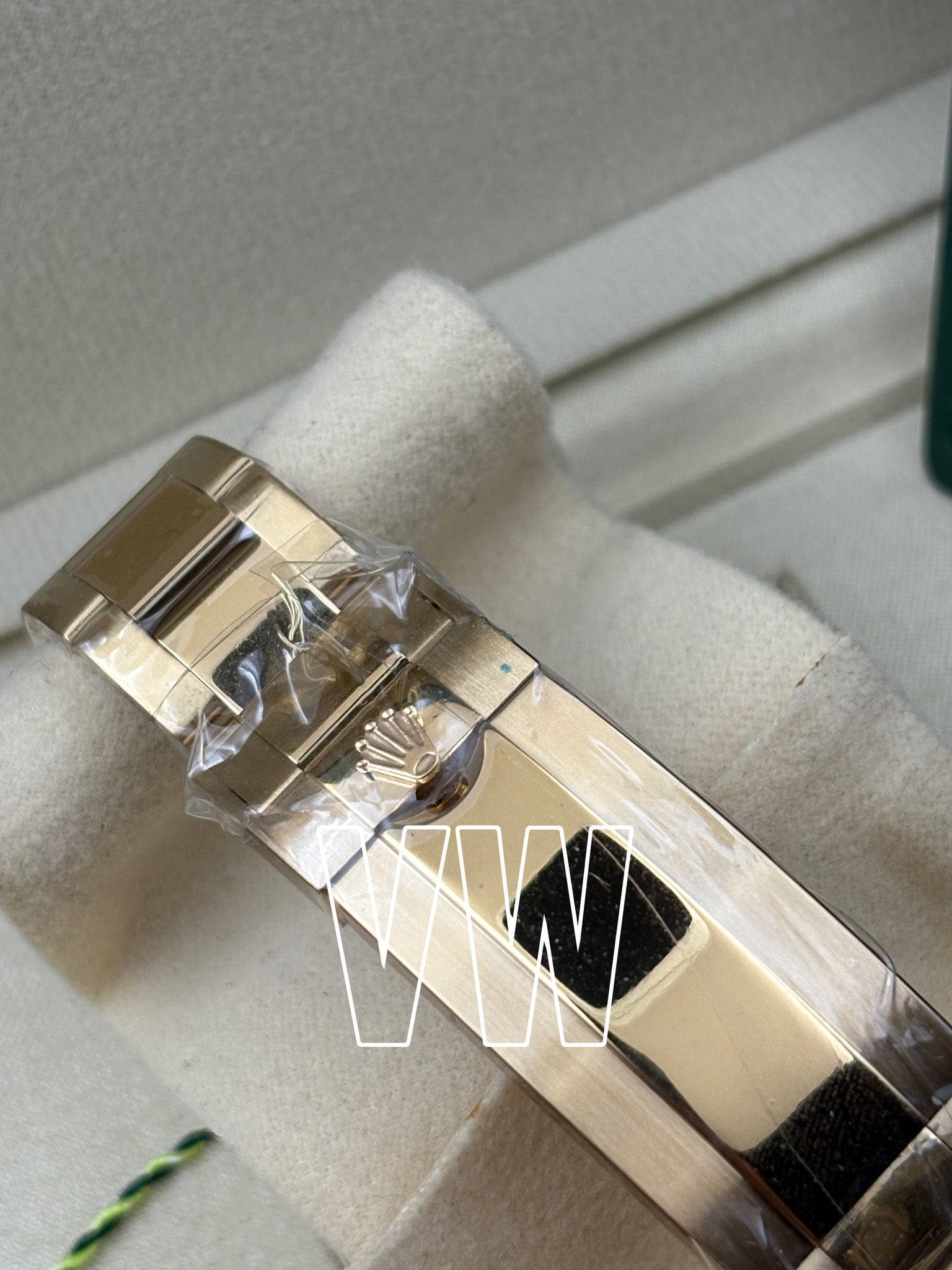 SUBMARINER GOLD BLUE DIAL CERAMIC BEZEL 40MM CLONE