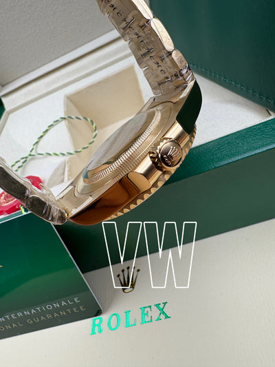 SUBMARINER GOLD BLUE DIAL CERAMIC BEZEL 40MM CLONE