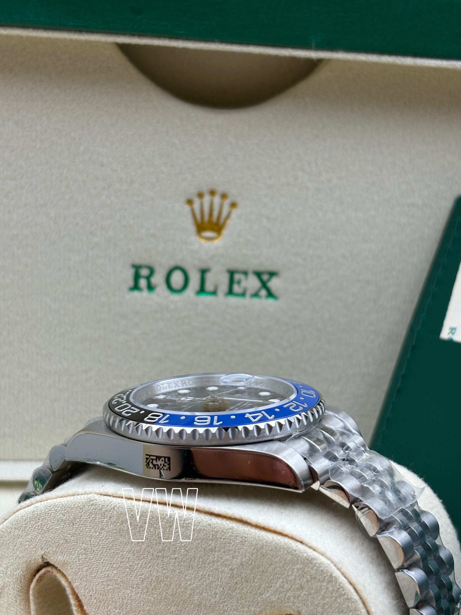 GMT-MASTER II SS BLUE/BLACK BATGIRL CERAMIC BEZEL 40MM CLONE