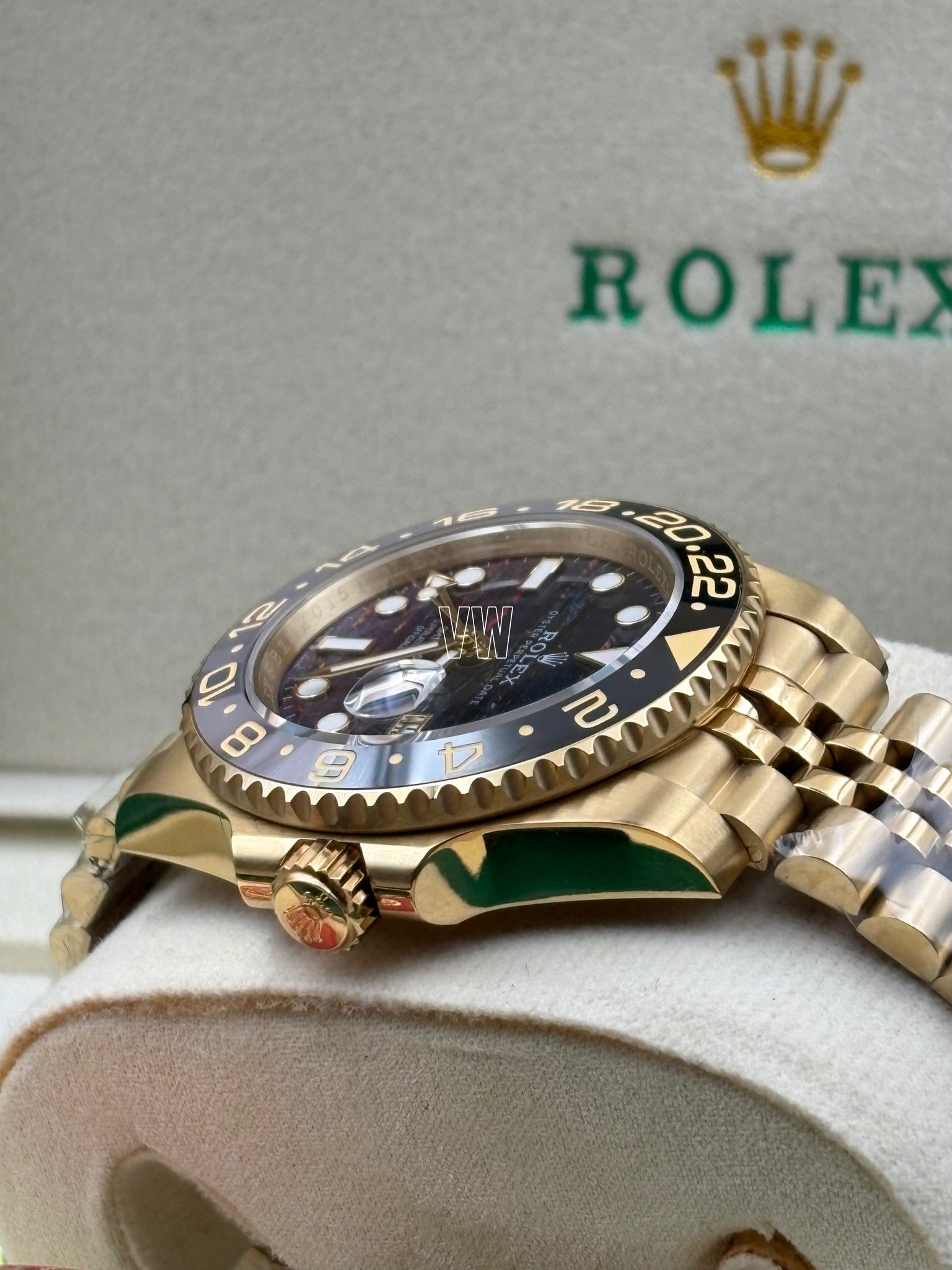 Rolex GMT-Master ll Yellow Gold Tiger iron Dial - New Release Jubilee
