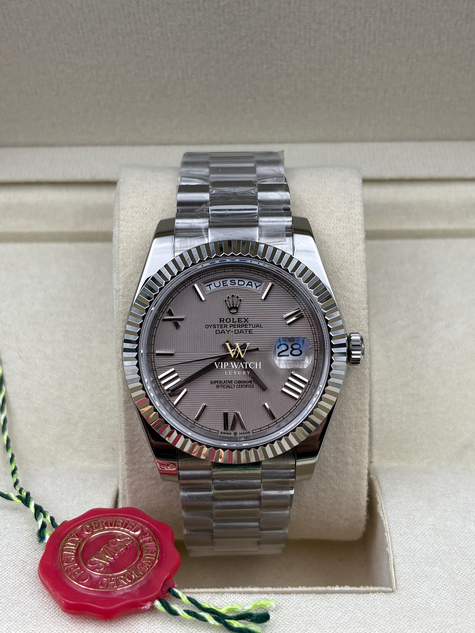 Rolex Day-Date 228239-0006 Silver Quadrant Motif Bevelled Roman Dial 40mm White Gold Mens Watch