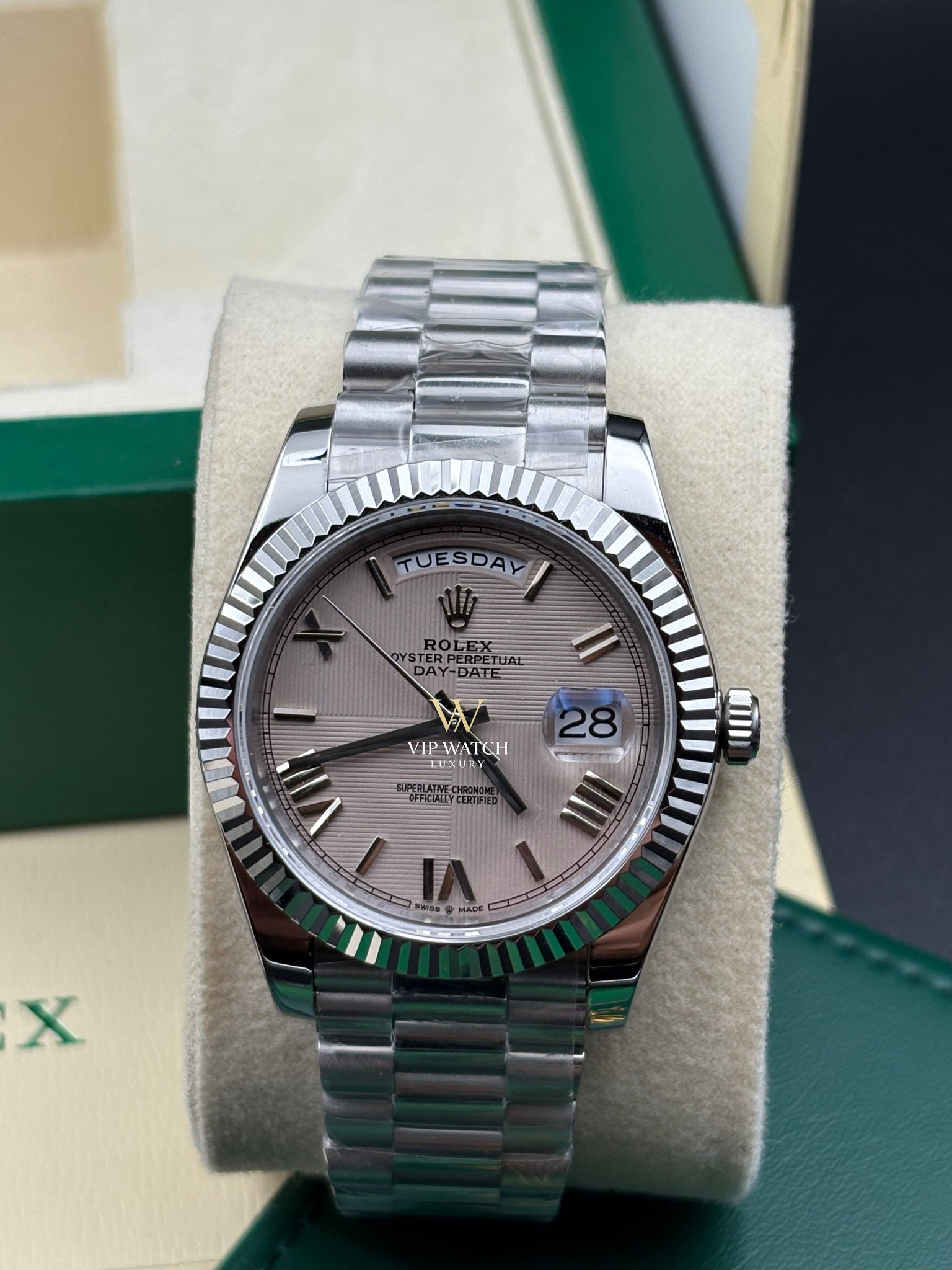 Rolex Day-Date 228239-0006 Silver Quadrant Motif Bevelled Roman Dial 40mm White Gold Mens Watch
