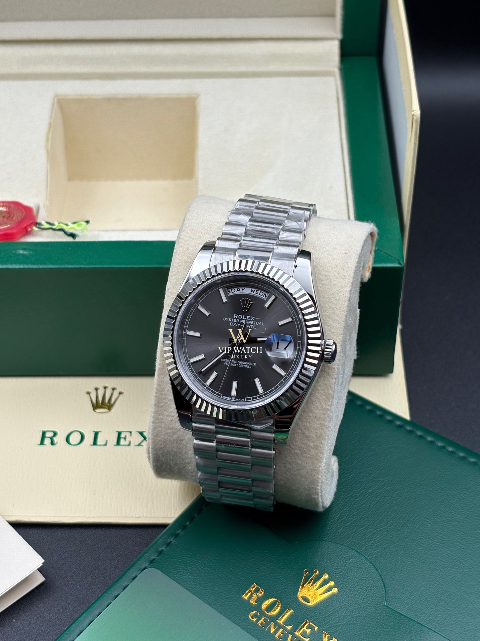 Day-Date Grey Dial 40mm President