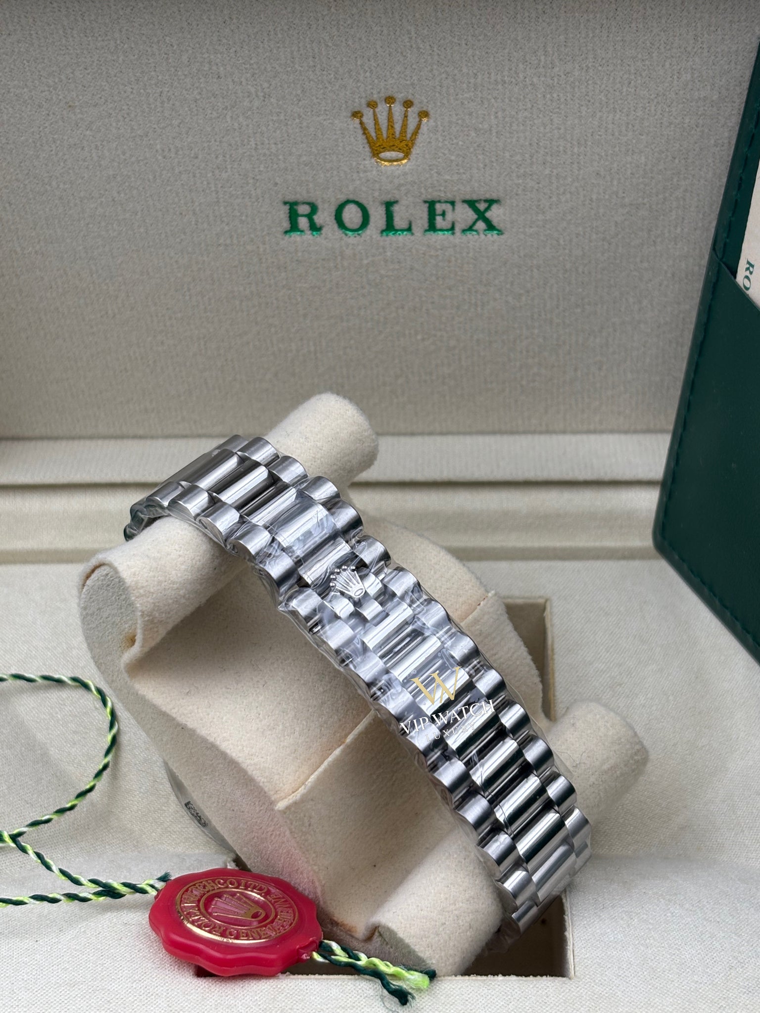 ROLEX DAY-DATE 40 OLIVE WHITE GOLD NEW