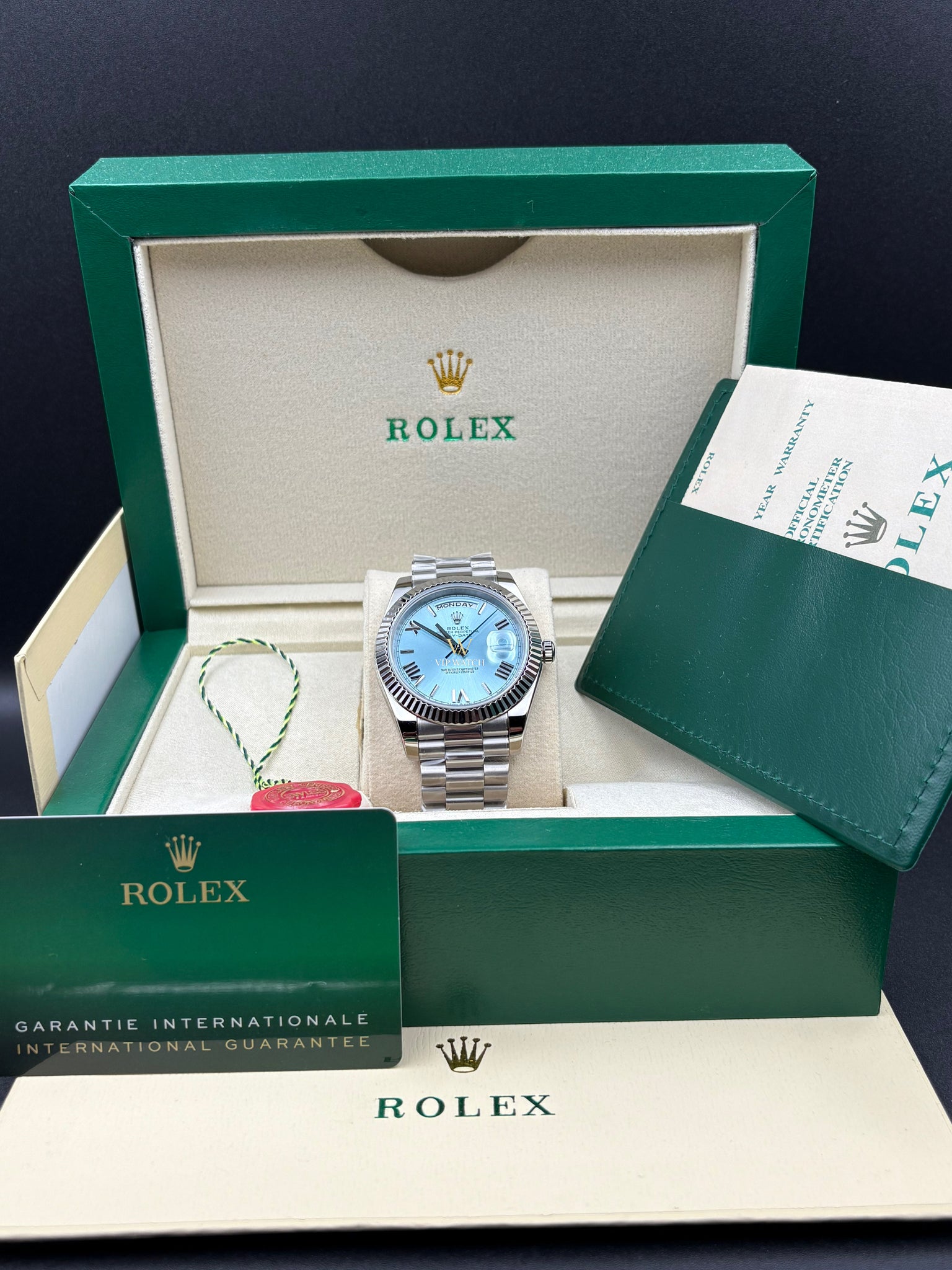 DAY-DATE II 40MM PLATINUM BLUE DIAL ROMAN MARKERS