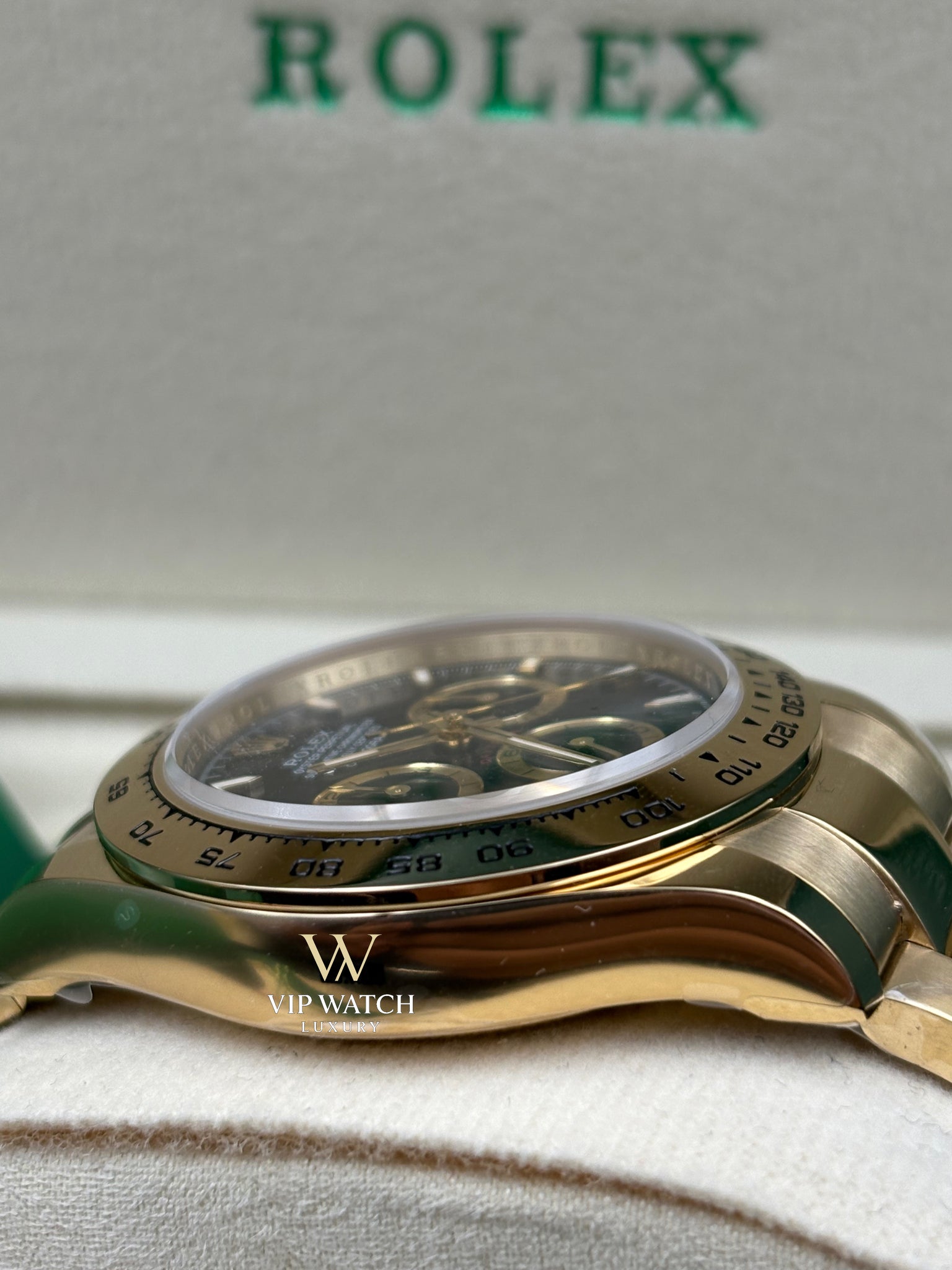 Rolex Cosmograph Daytona Yellow Gold 126508 Black Index