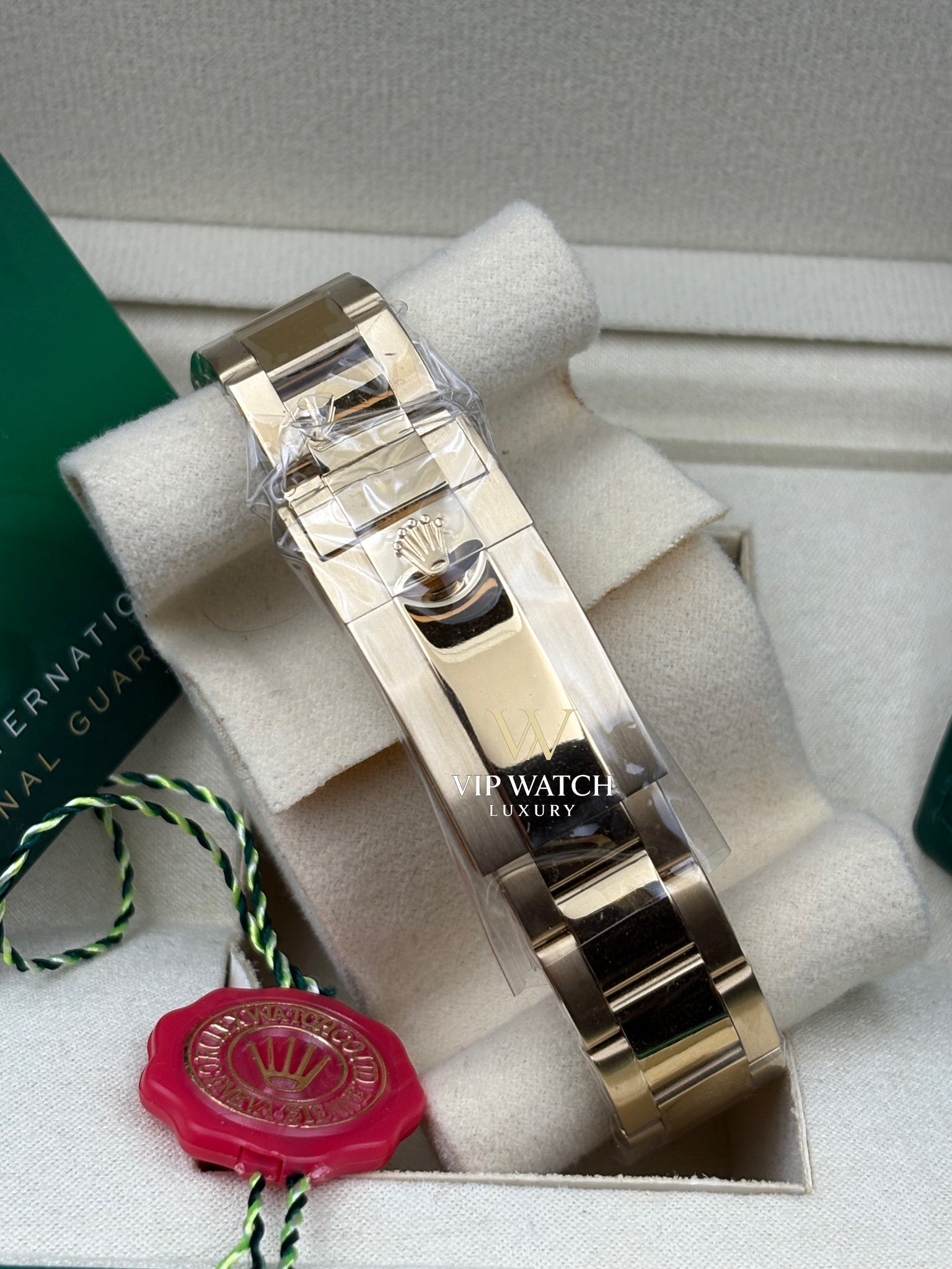 Rolex Cosmograph Daytona Yellow Gold 126508 Black Index