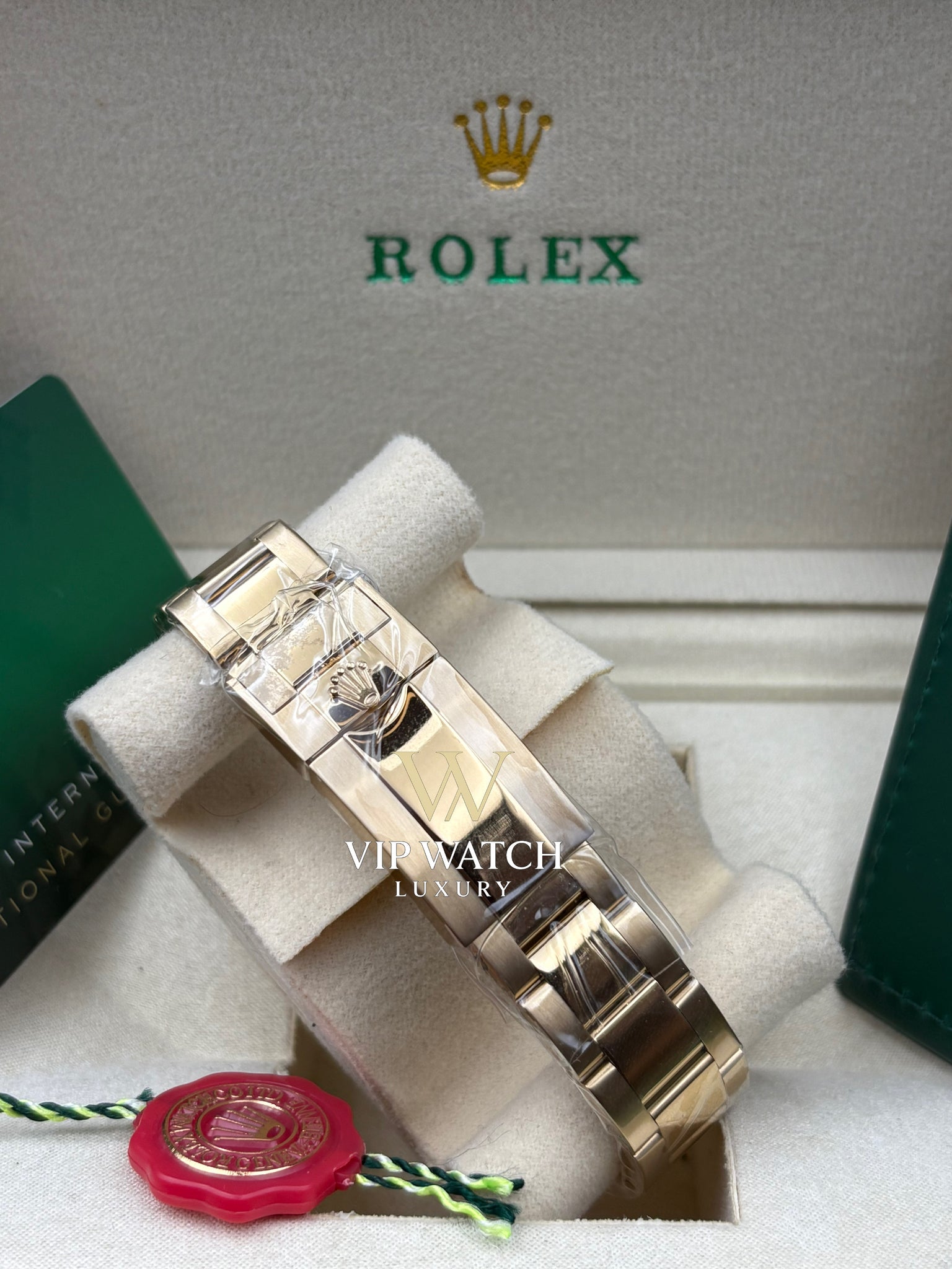 C0SM0GRAPH DAYT0NA GOLD METEORITE DIAL 40MM