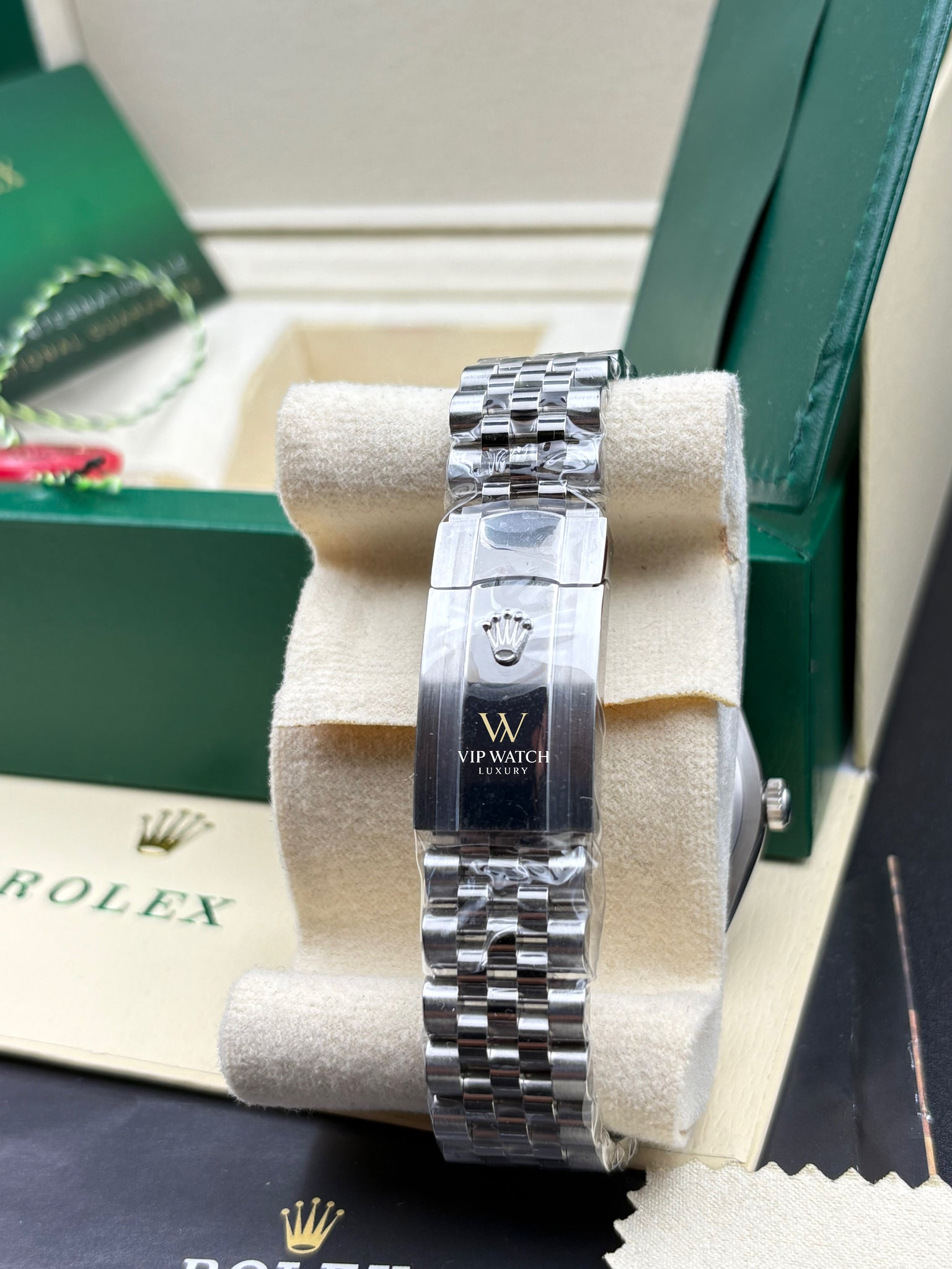 Rolex Datejust 41mm Wimbledon jubilee bracelet