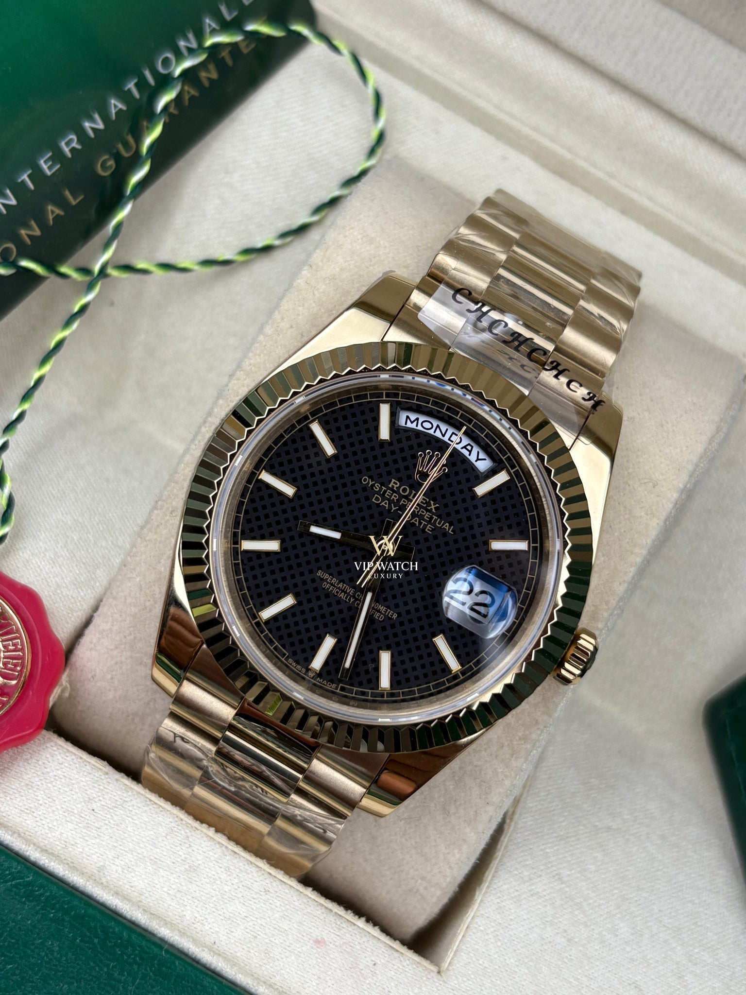 Rolex Day - Date 40mm