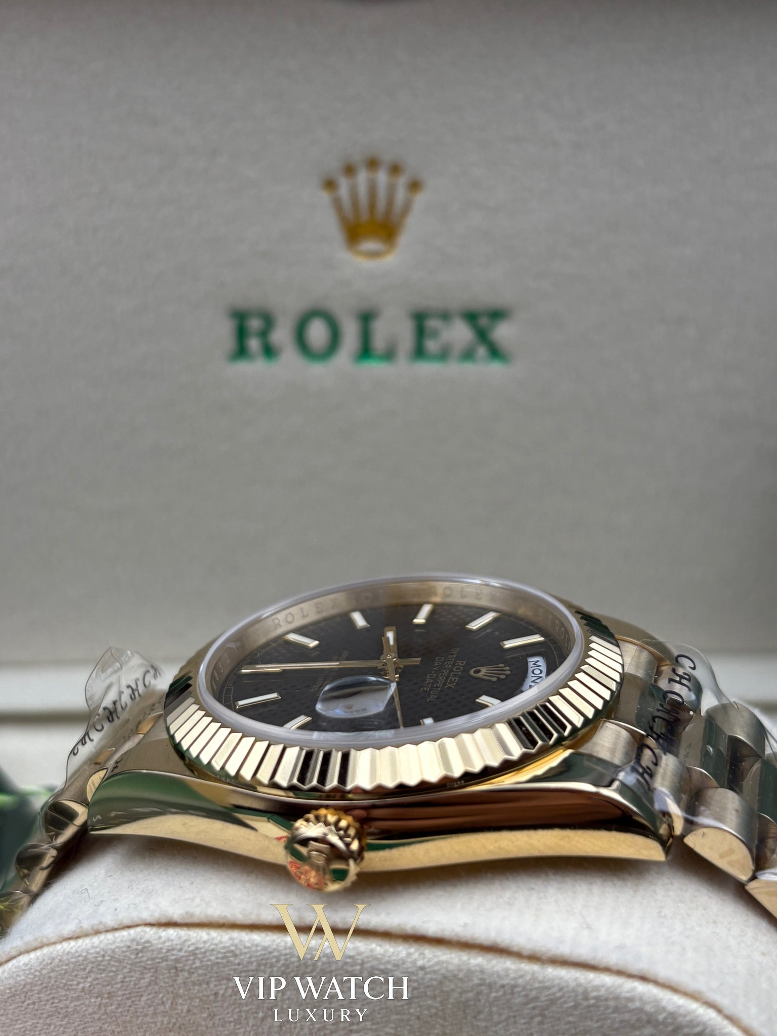 Rolex Day - Date 40mm