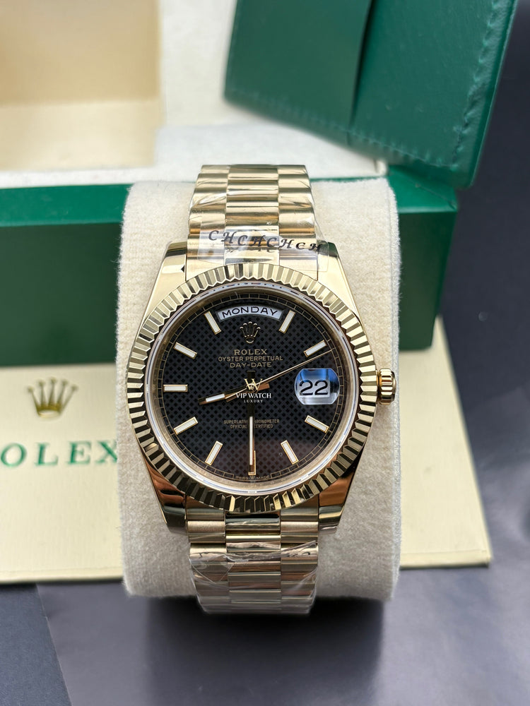 Rolex Day - Date 40mm