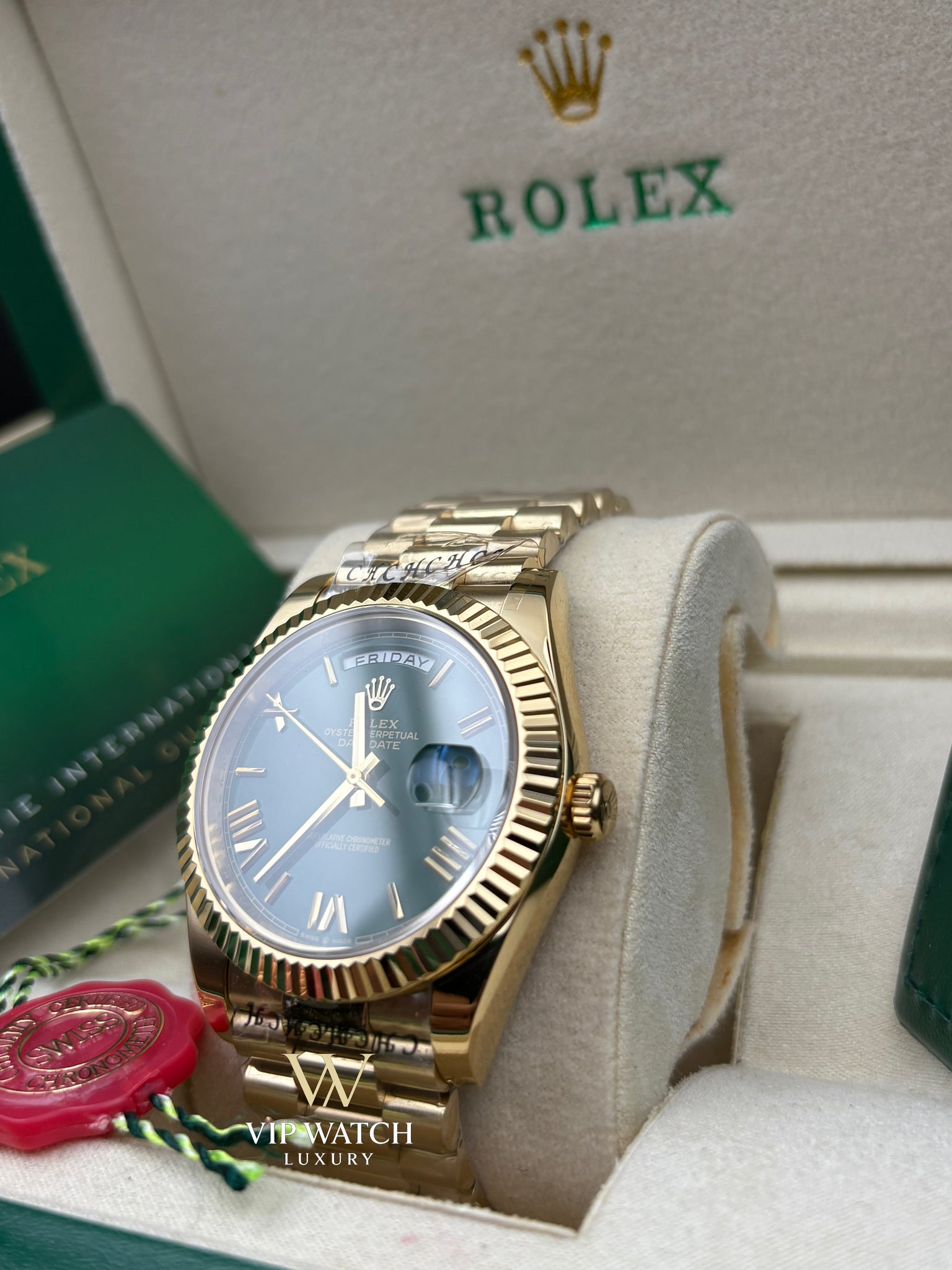 DAY-DATE II 40 MM OYSTER GREEN DIAL STICK MARKERS