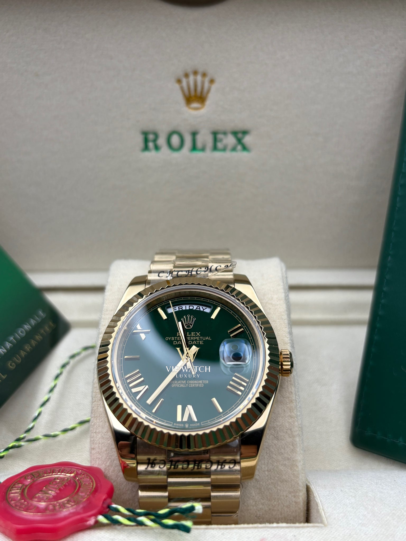 DAY-DATE II 40 MM OYSTER GREEN DIAL STICK MARKERS