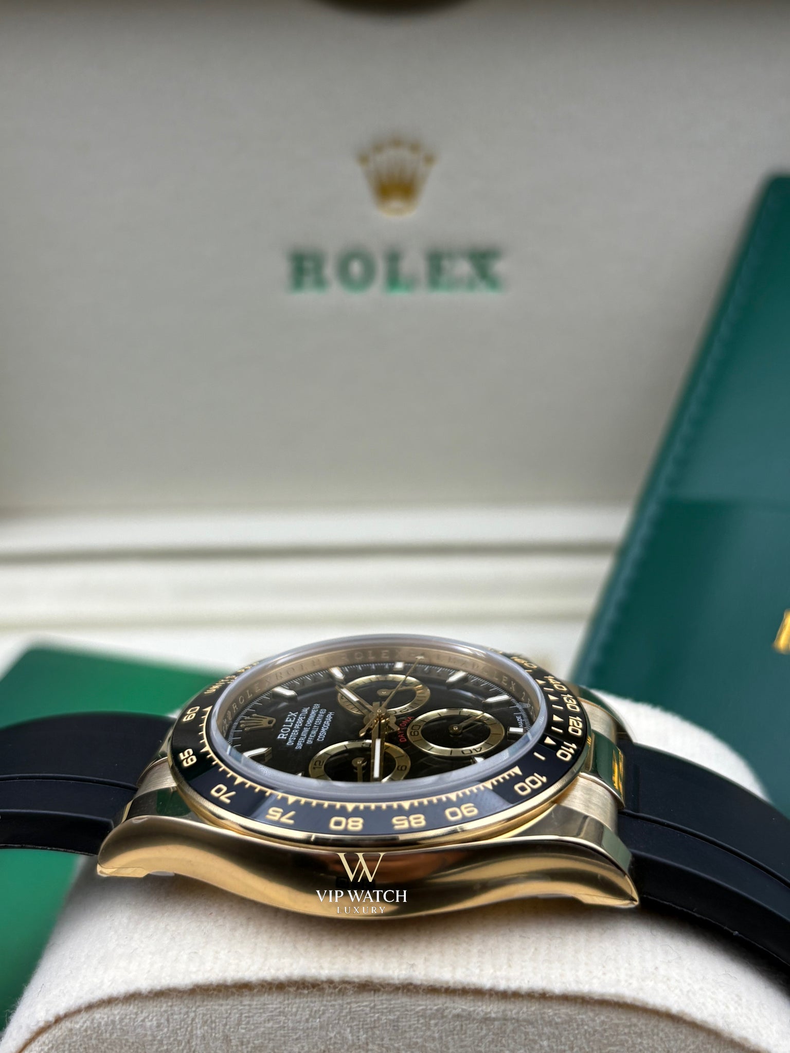 Daytona Cosmograph Oysterflex Gold Black Dial