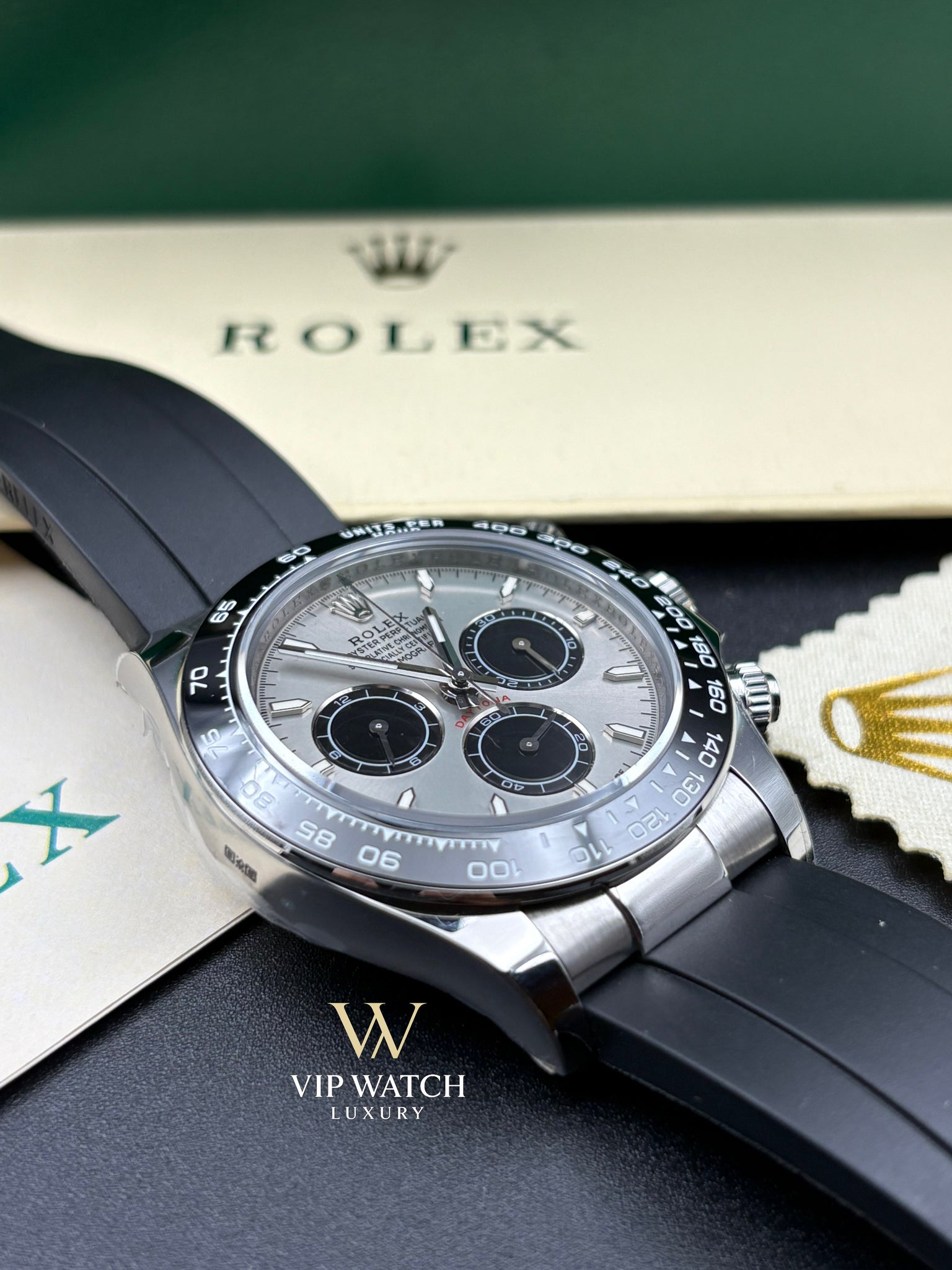 Rolex daytona Steel Grey Dial OysterFlex Strap
