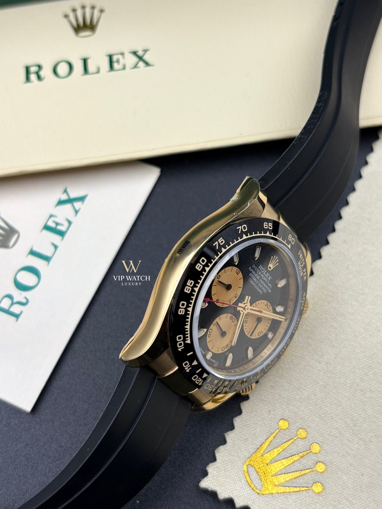 Rolex Daytona Paul Newman OysterFlex Black Dial