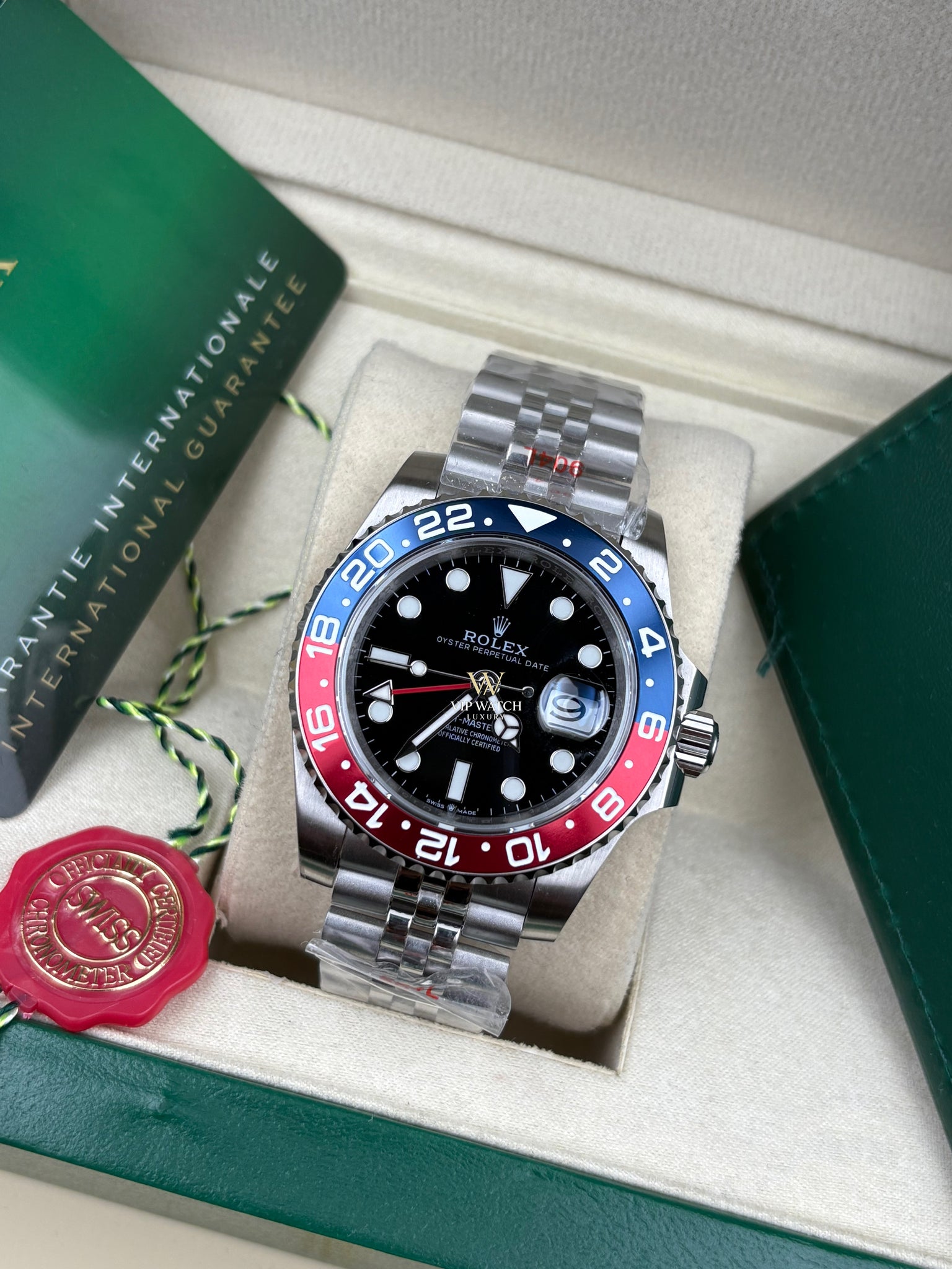 GMT-MASTER II SS BLUE/RED PEPSI CERAMIC BEZEL 40MM