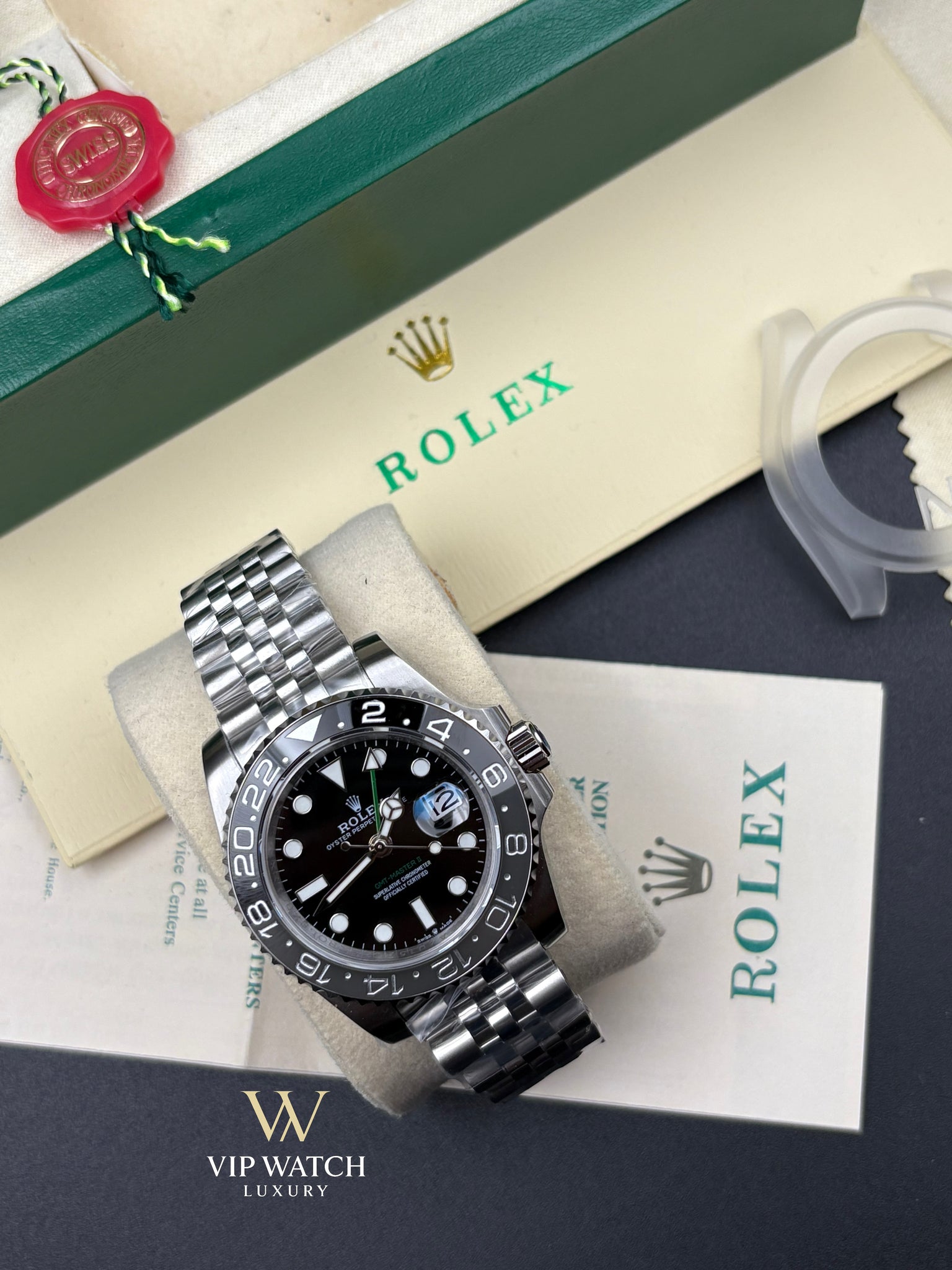 GMT-MASTER II SS BLACK CERAMIC BEZEL 40MM (Bruce Wayne Jubilee)