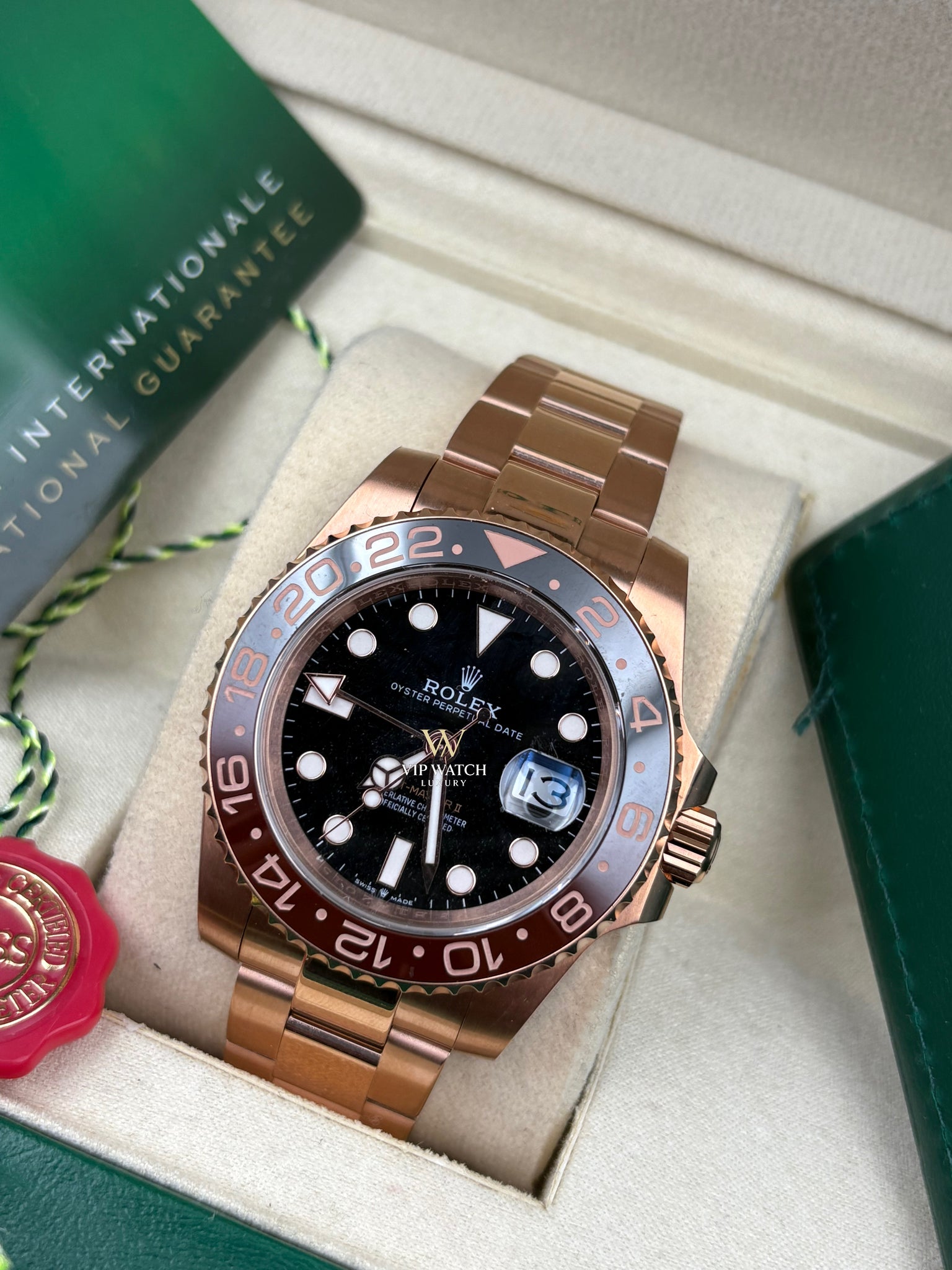 Rolex Gmt-Master II (Root Beer) Black Dial
