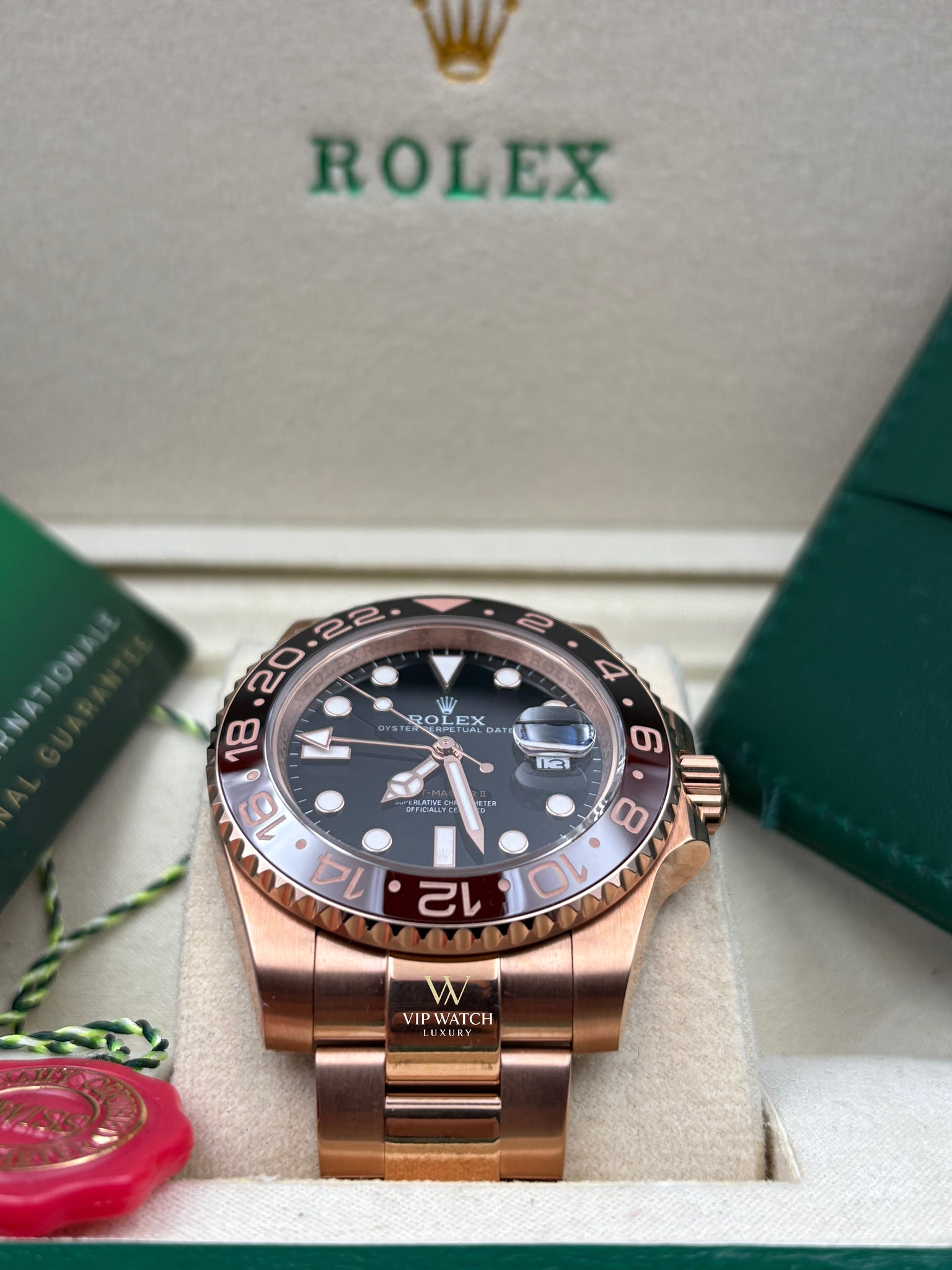 Rolex Gmt-Master II (Root Beer) Black Dial