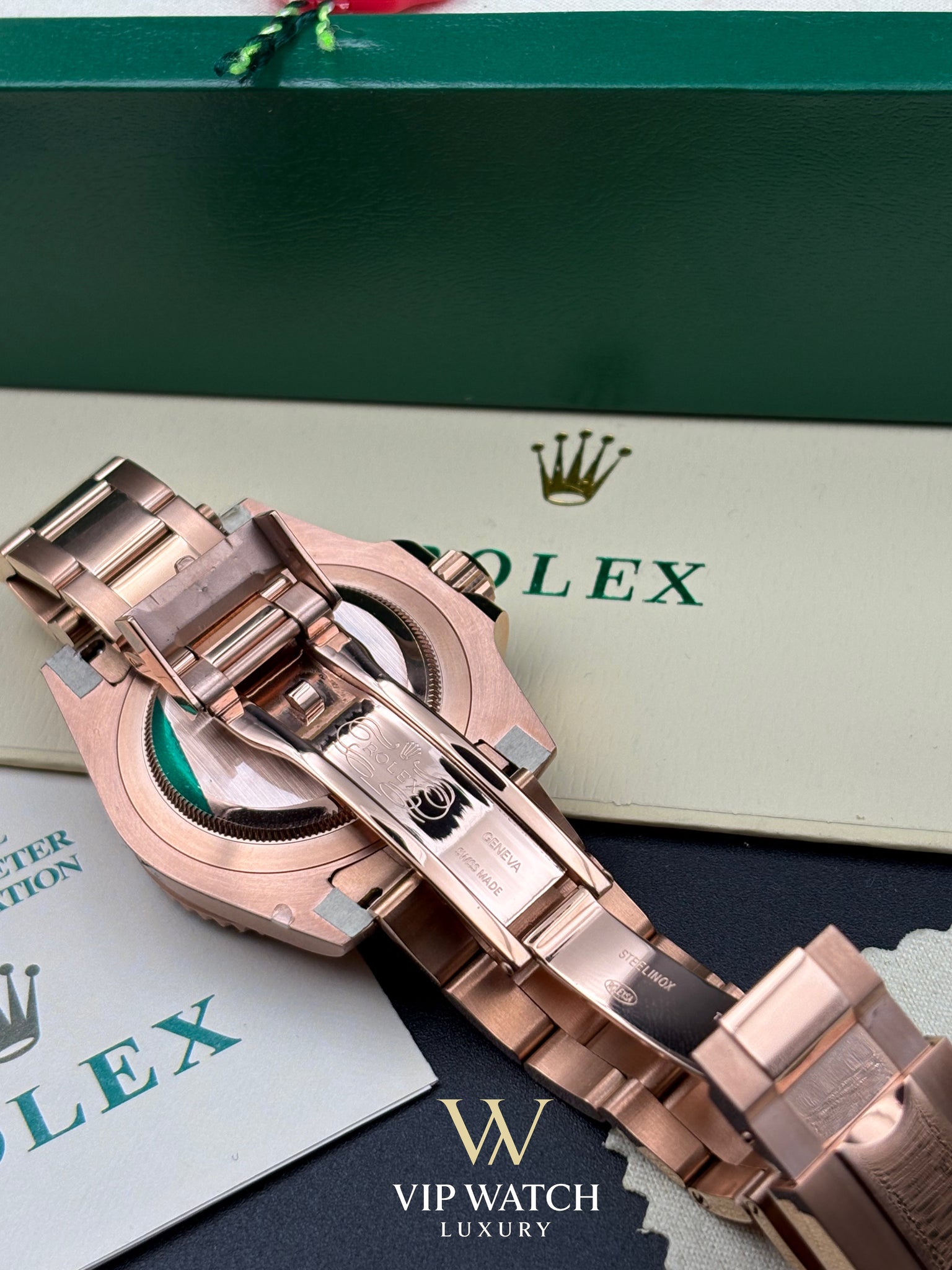 Rolex Gmt-Master II (Root Beer) Black Dial