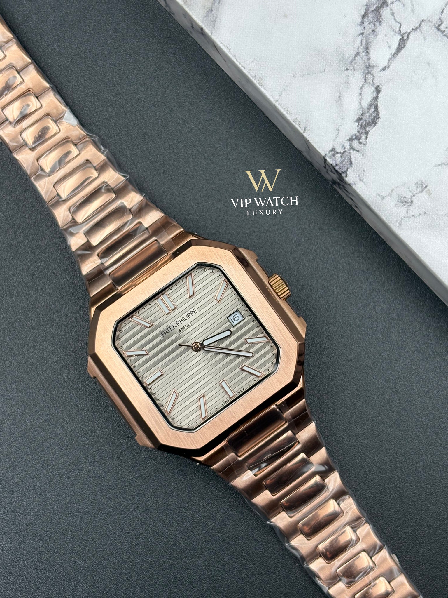 PATEK PHILIPPE CUBITUS