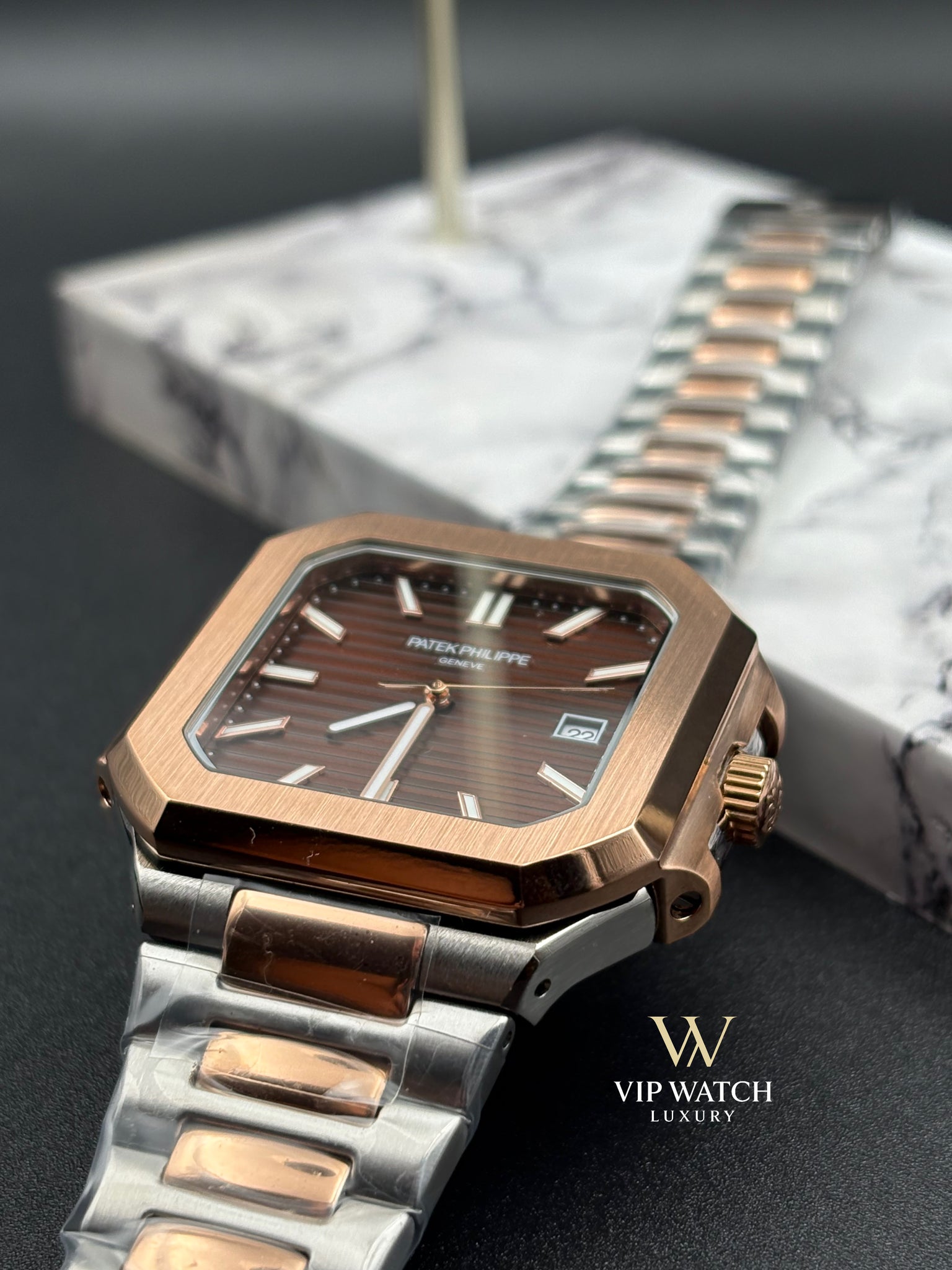 PATEK PHILIPPE CUBITUS