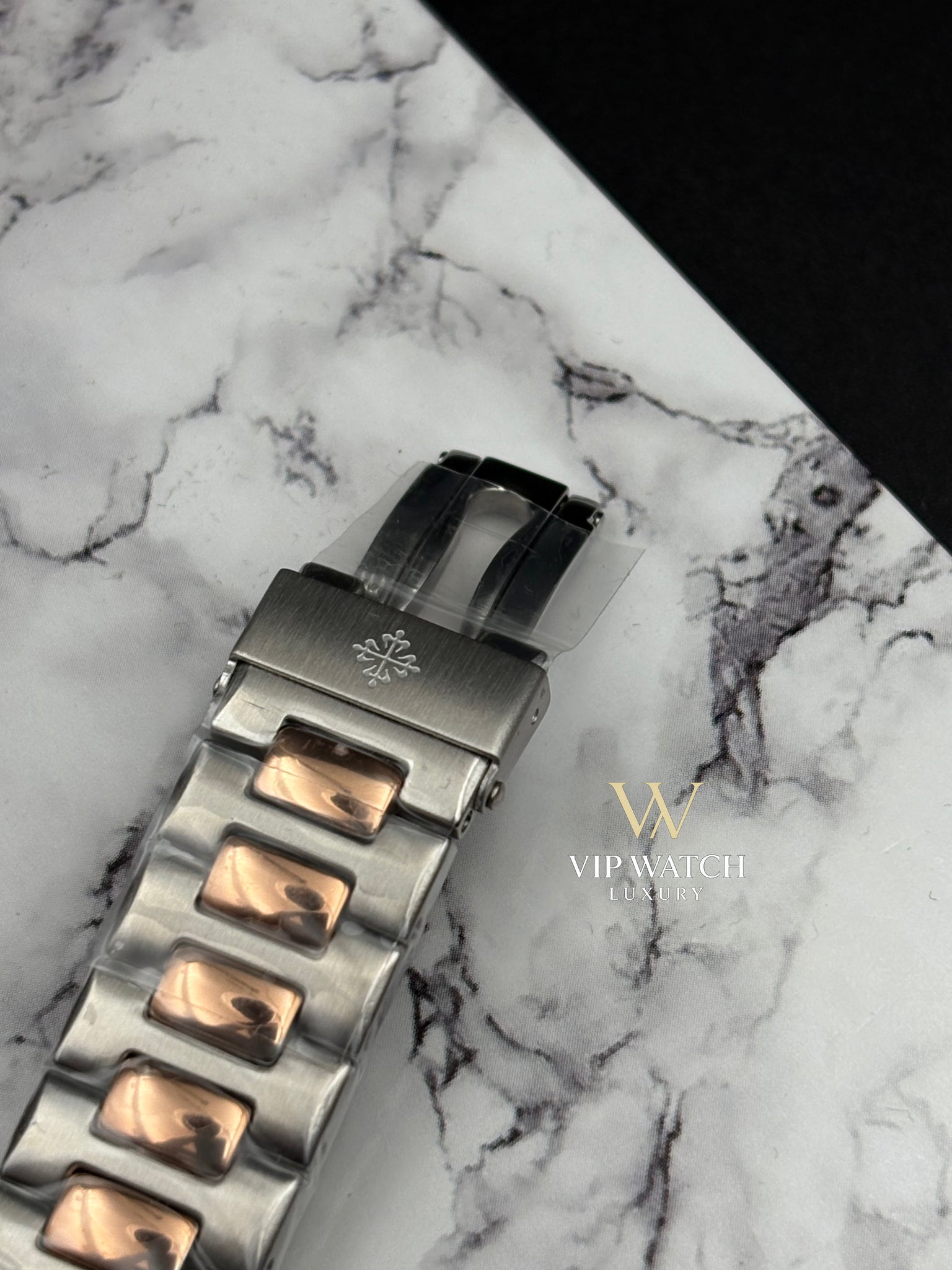 PATEK PHILIPPE CUBITUS