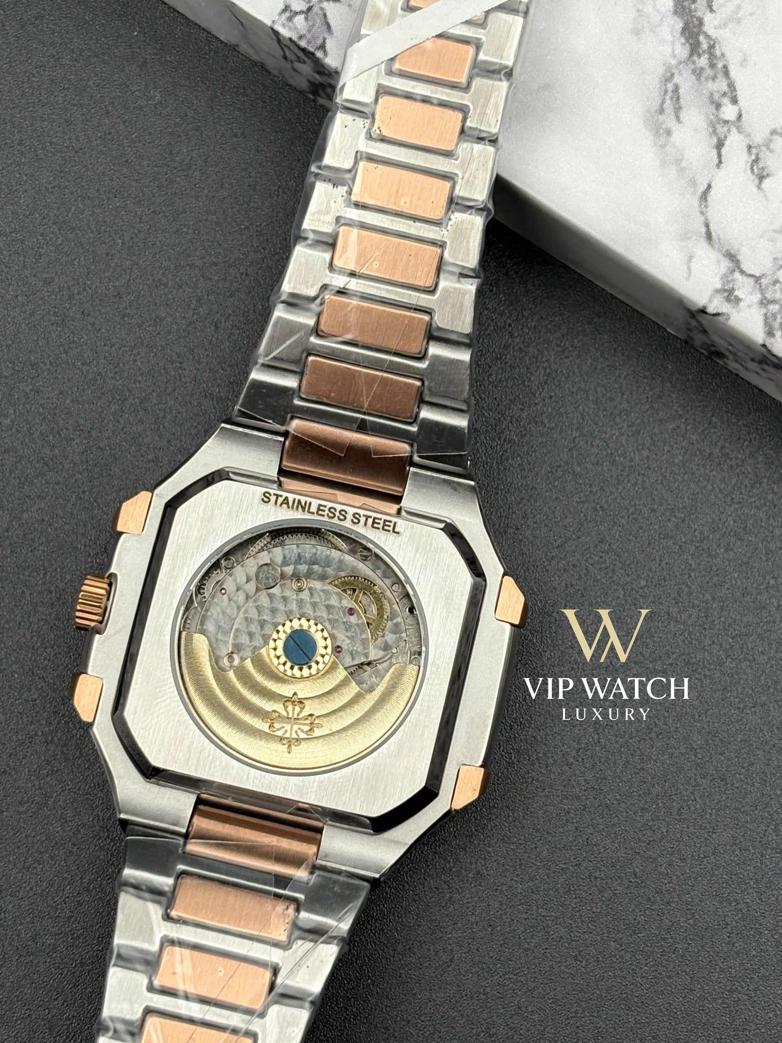 PATEK PHILIPPE CUBITUS