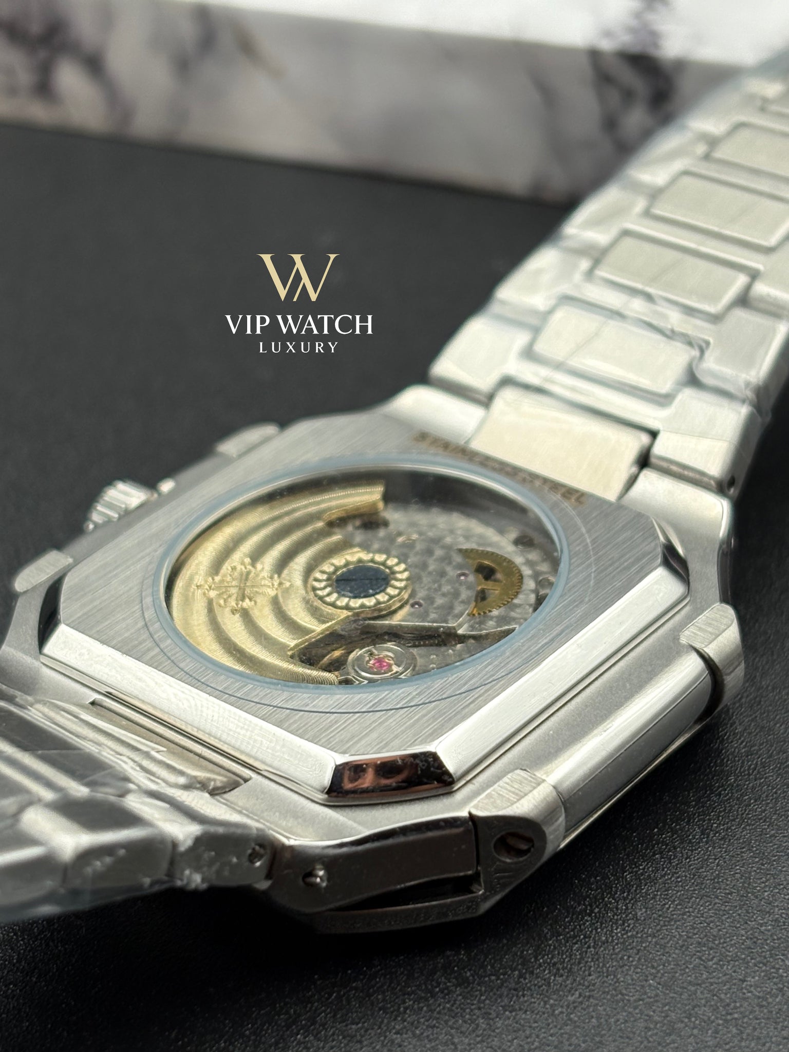 PATEK PHILIPPE CUBITUS