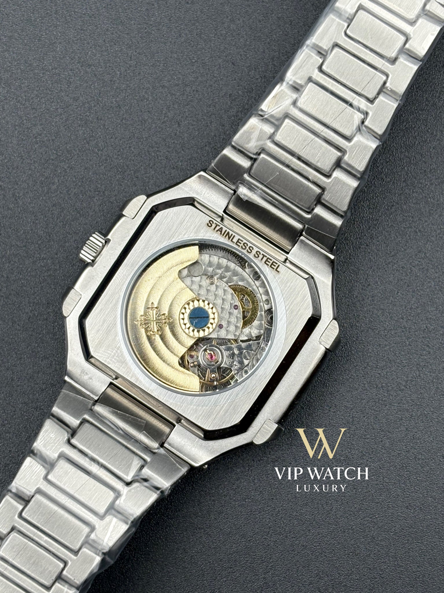 PATEK PHILIPPE CUBITUS