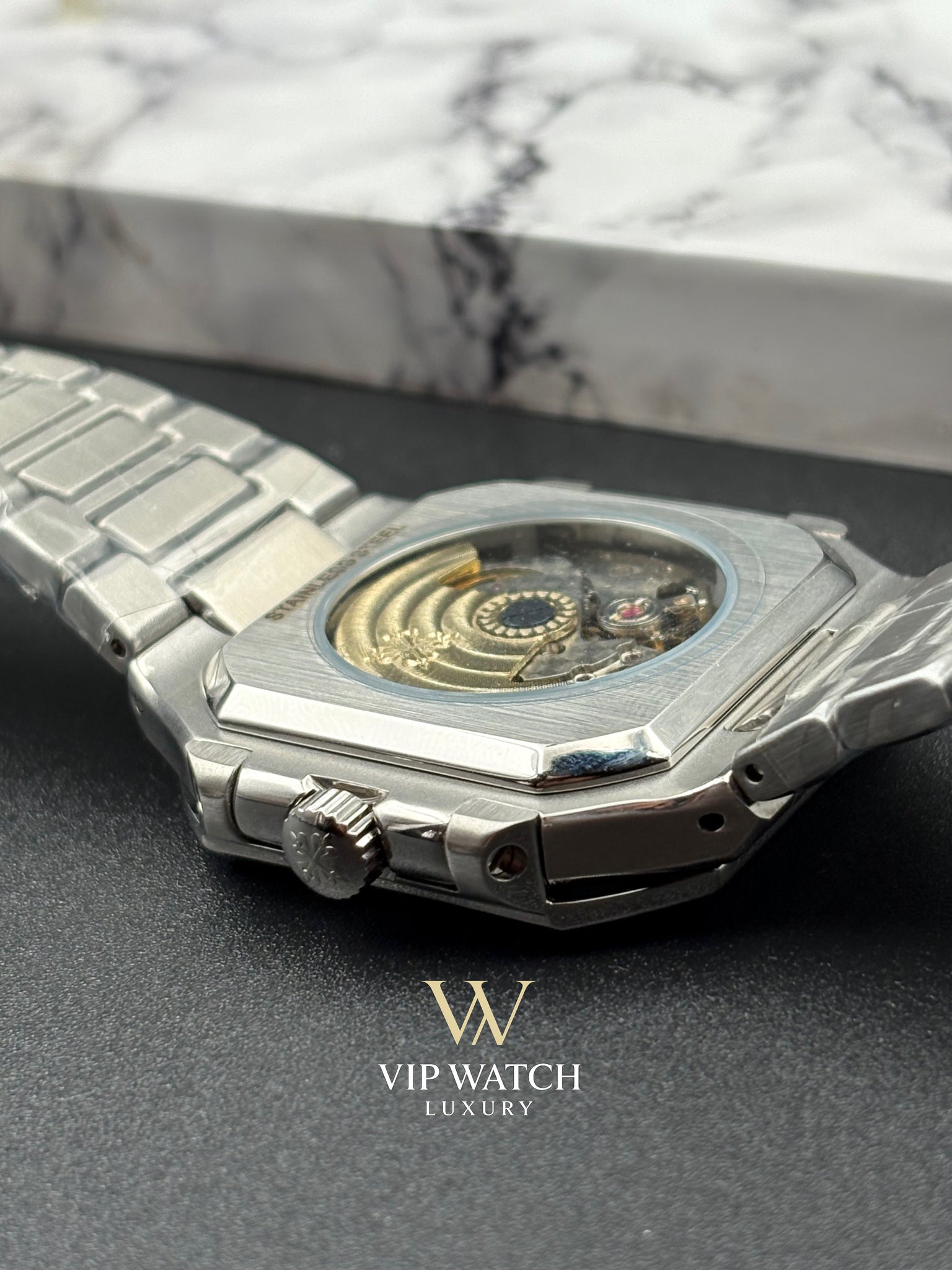 PATEK PHILIPPE CUBITUS