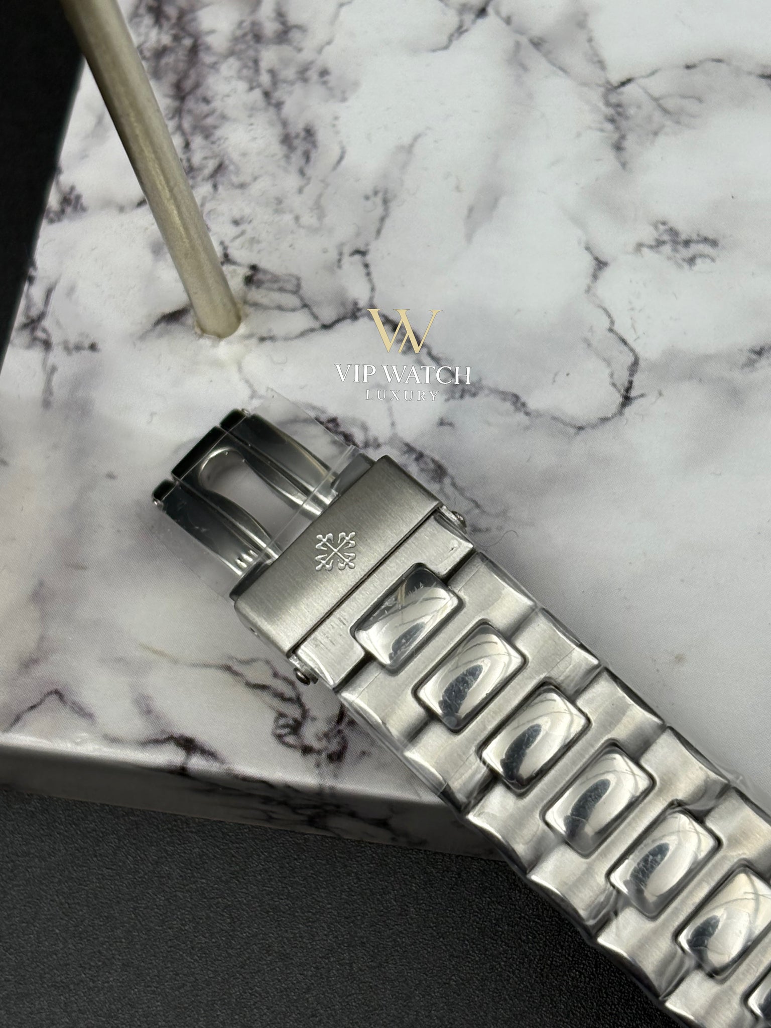 PATEK PHILIPPE CUBITUS