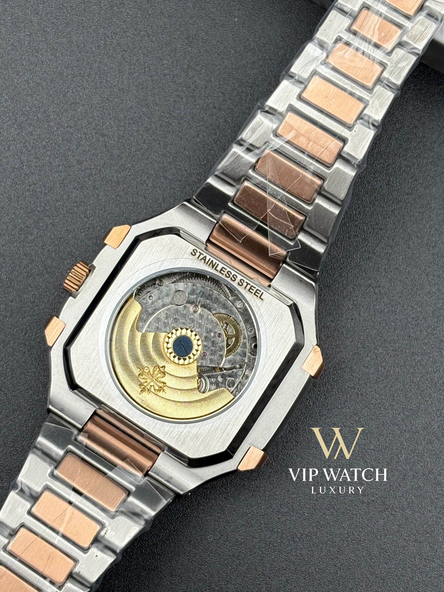 PATEK PHILIPPE CUBITUS