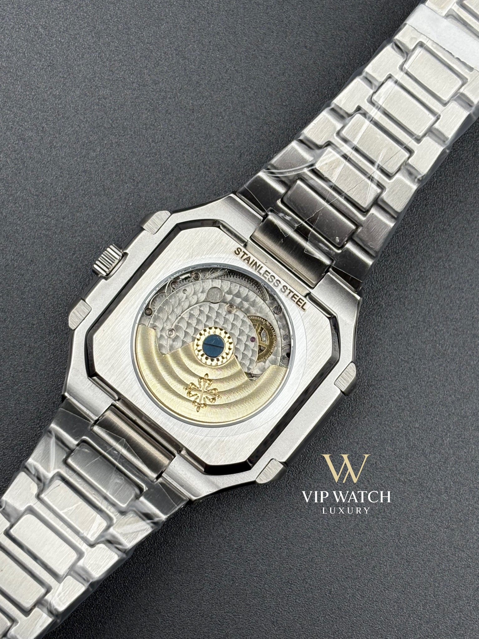 PATEK PHILIPPE CUBITUS