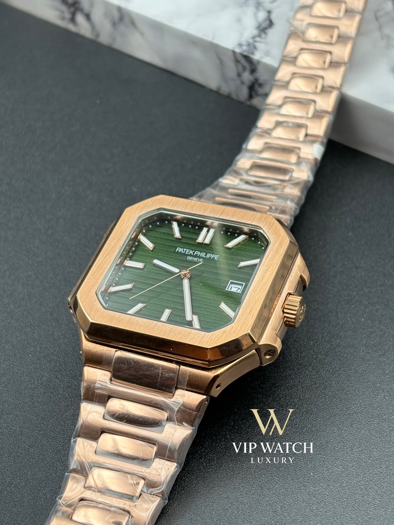 PATEK PHILIPPE CUBITUS