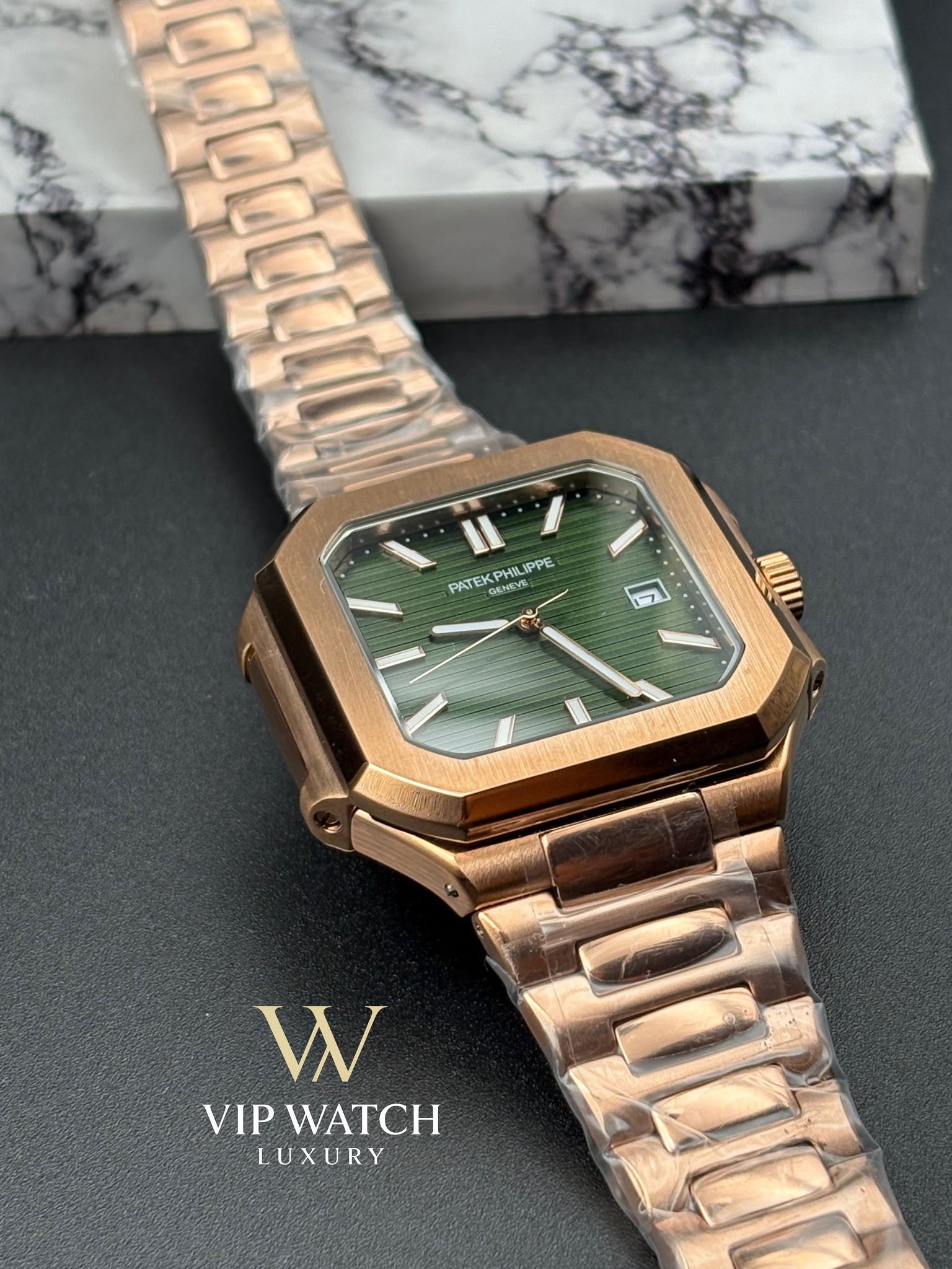 PATEK PHILIPPE CUBITUS