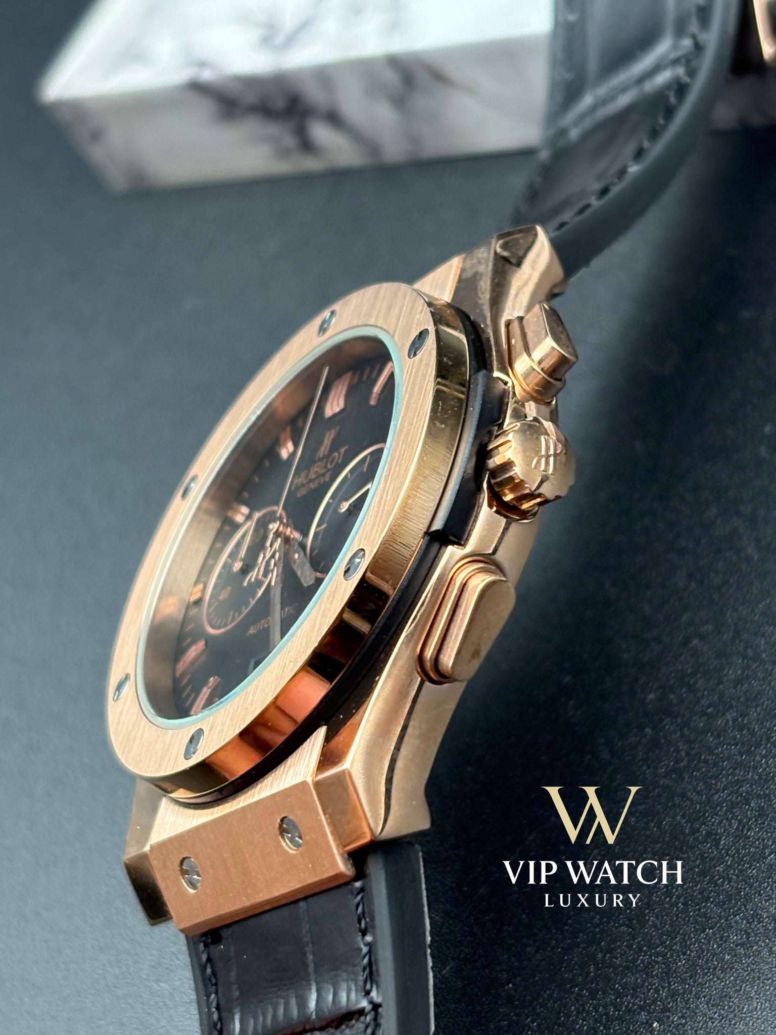 HUBLOT CLASSIC FUSION 44mm